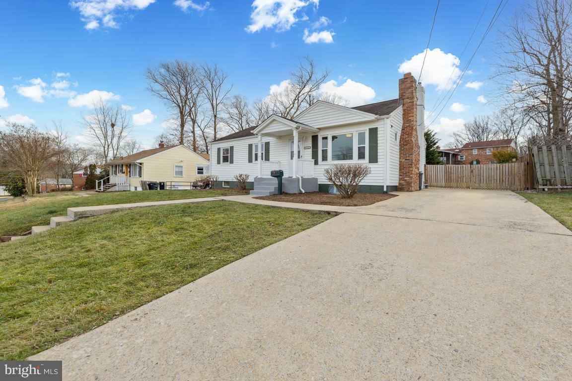 MAPLE HILL - Residential