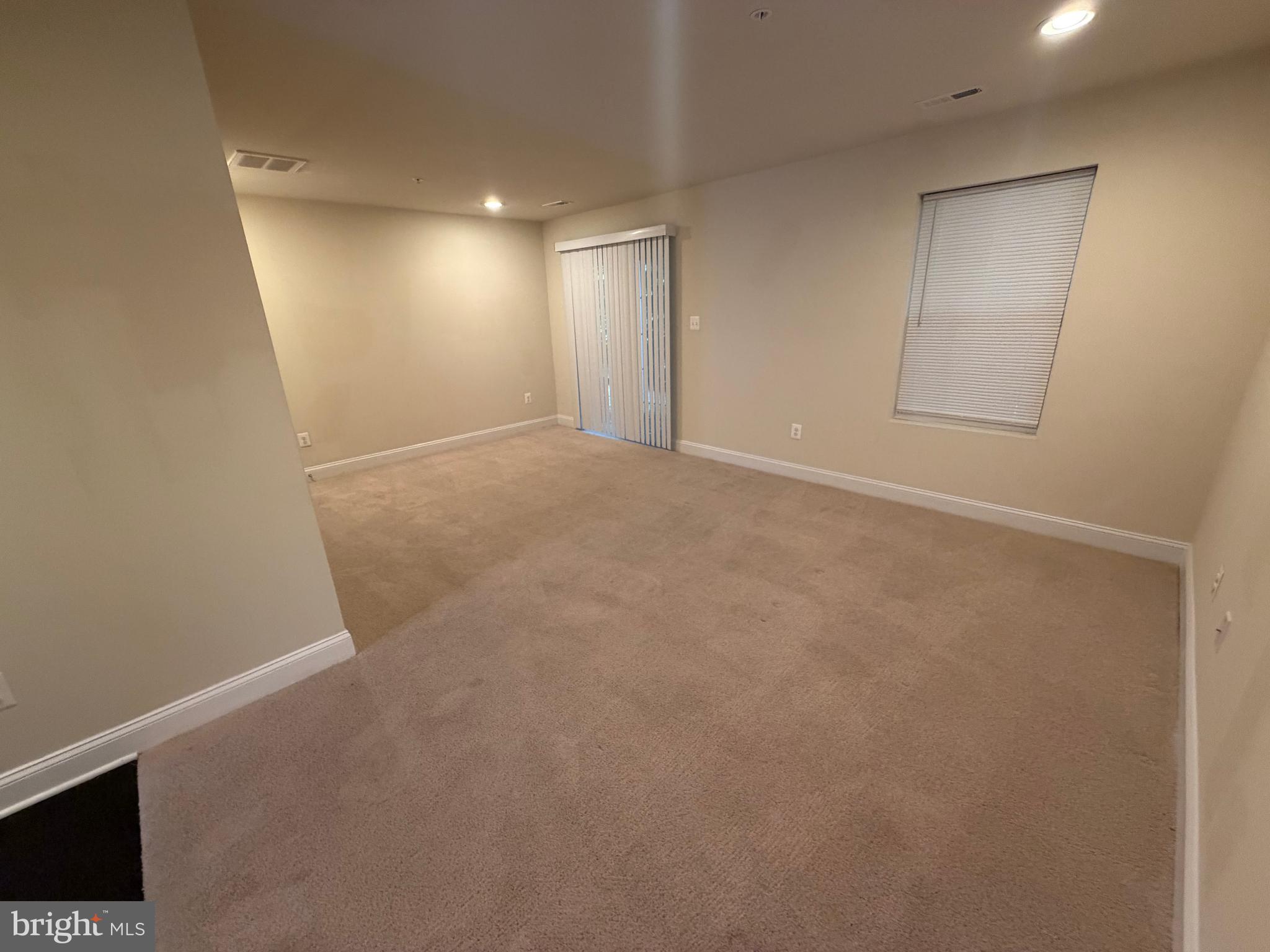 SPRING CREEK - Residential