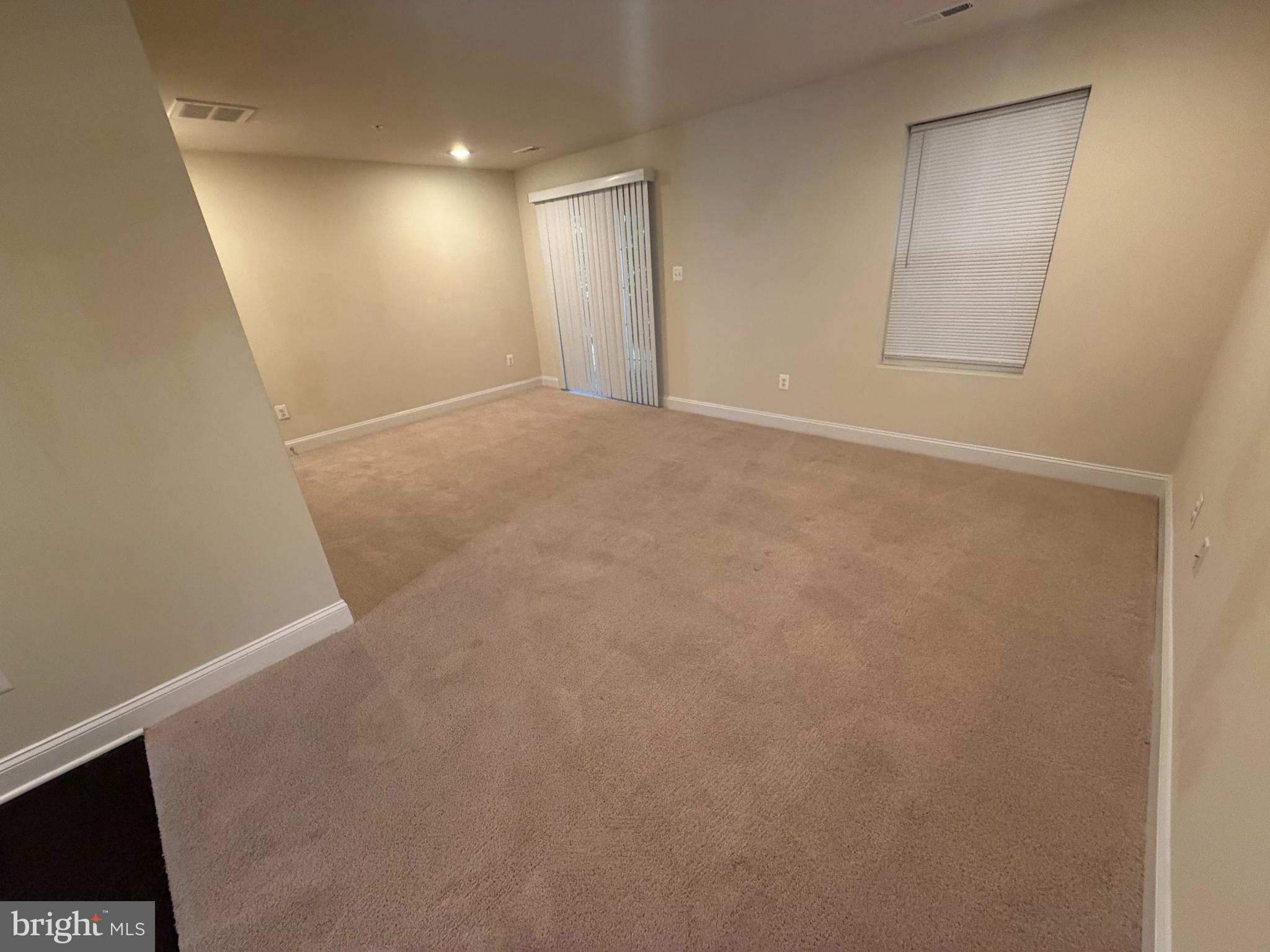 SPRING CREEK - Residential
