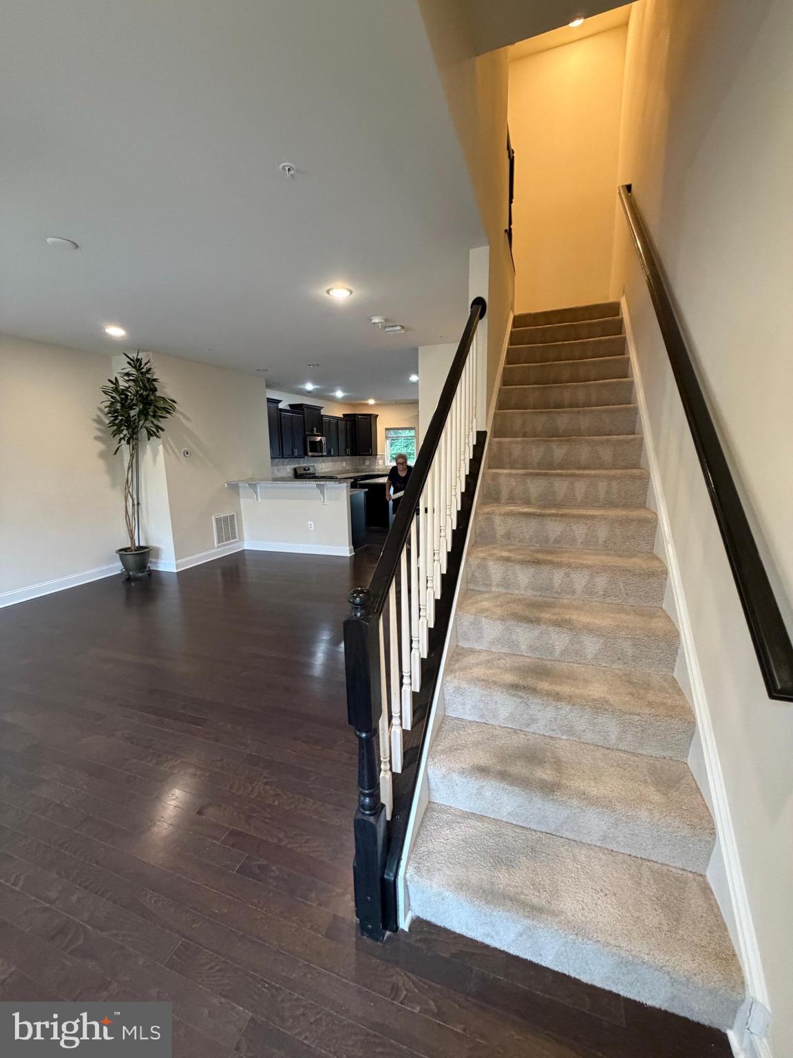 SPRING CREEK - Residential
