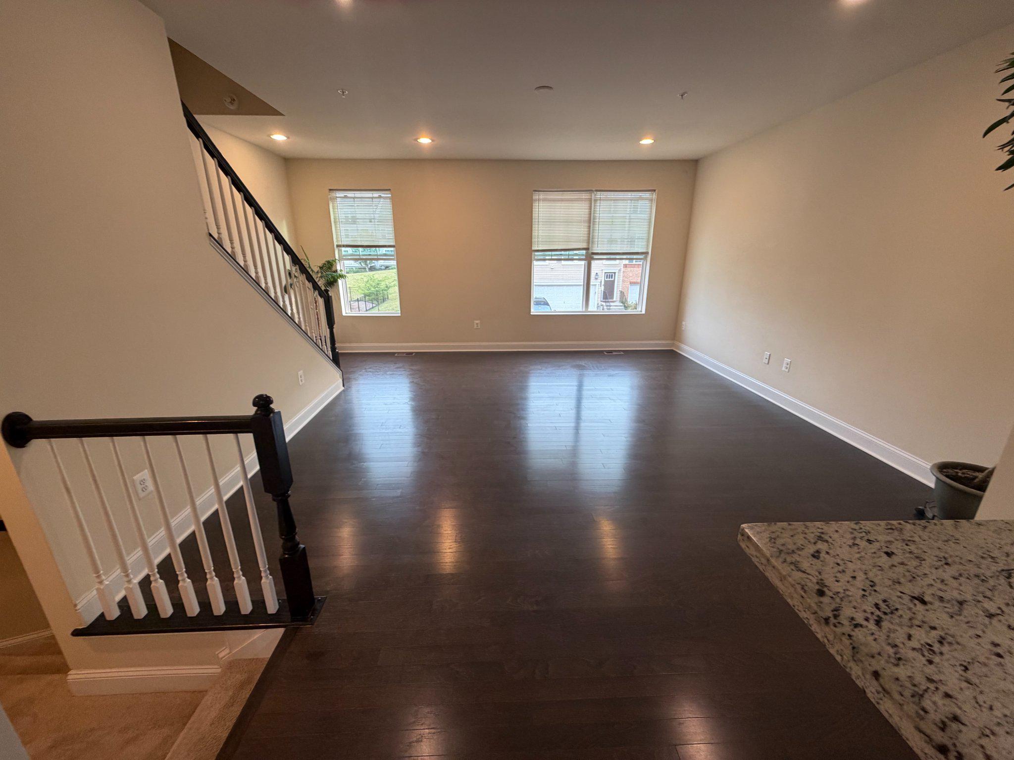 SPRING CREEK - Residential