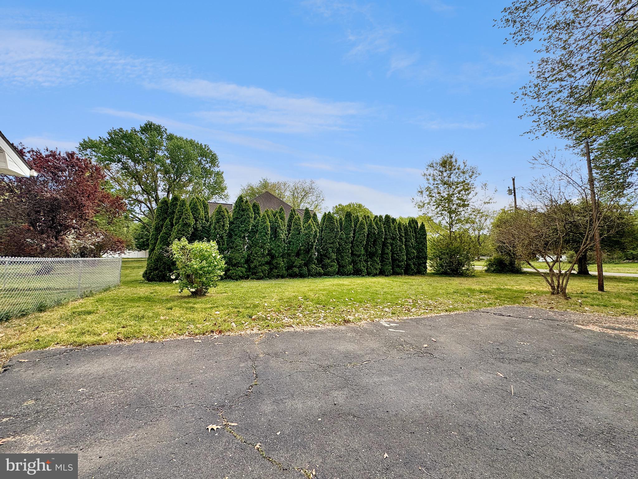 EDEN ESTATES - Residential