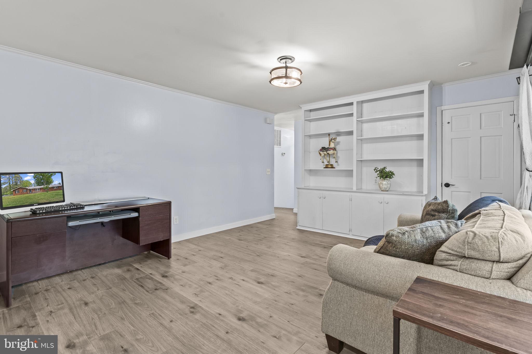 EDEN ESTATES - Residential