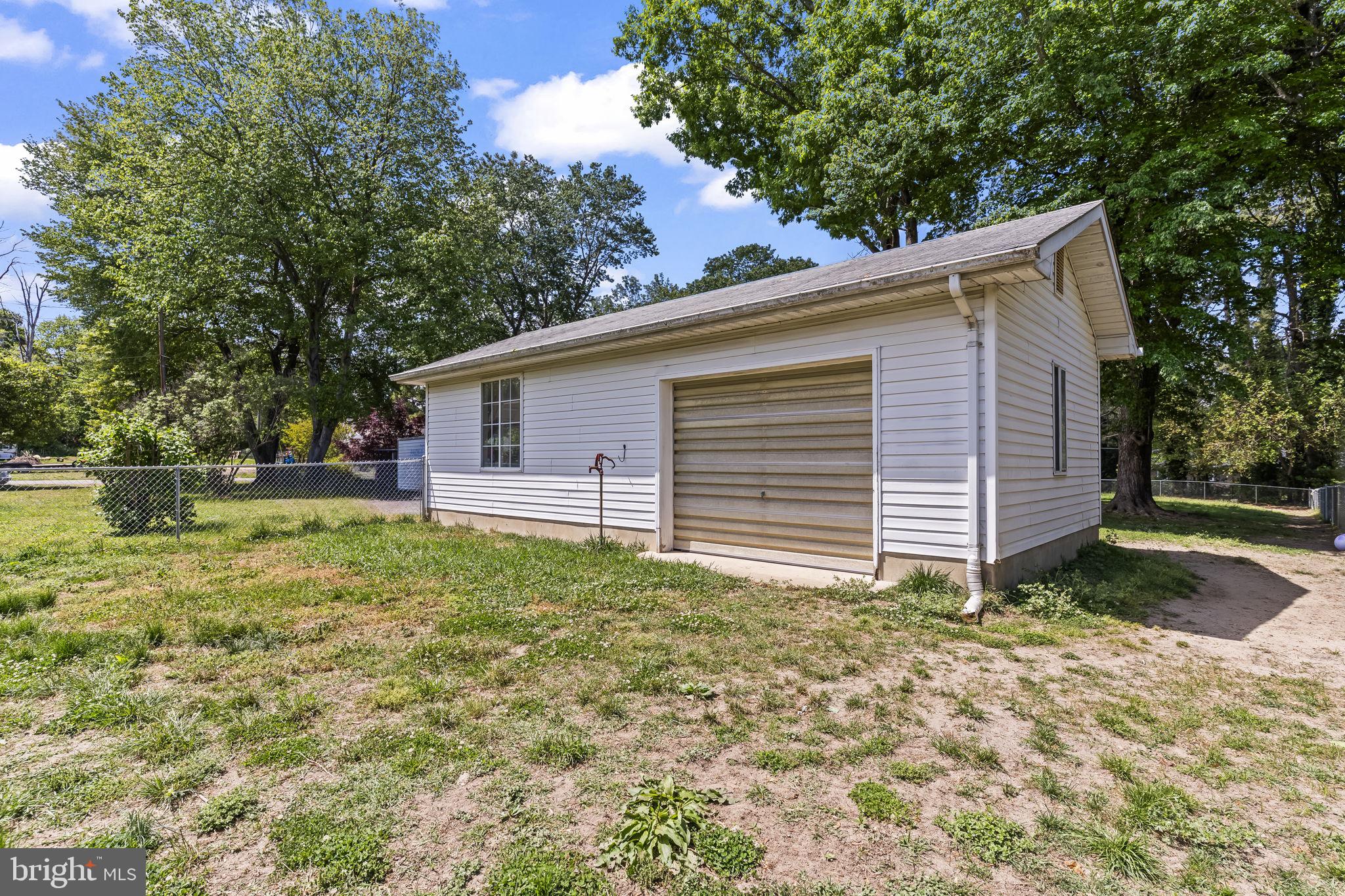 EDEN ESTATES - Residential