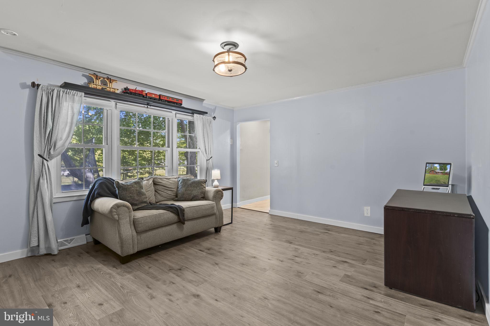 EDEN ESTATES - Residential