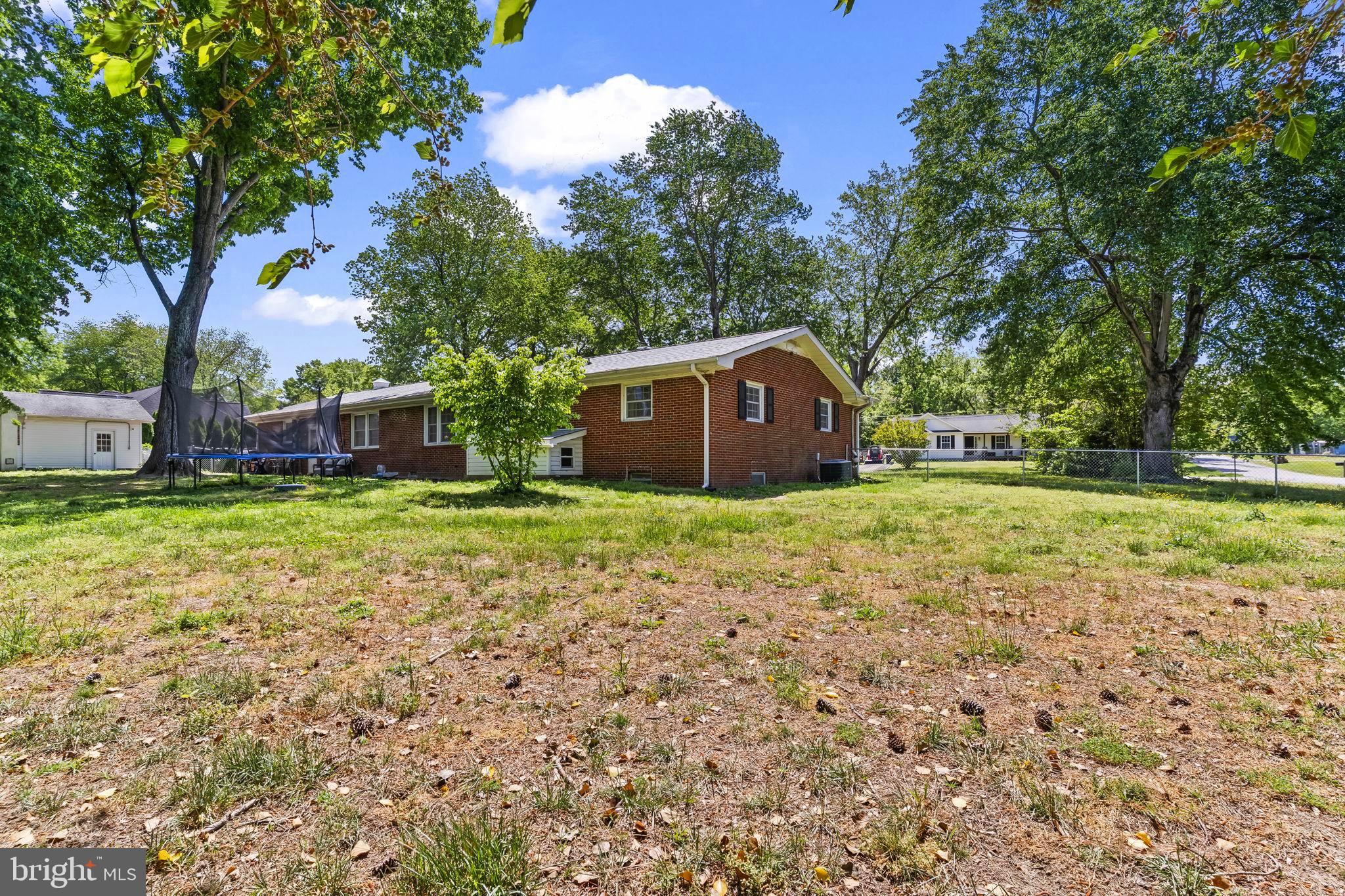 EDEN ESTATES - Residential
