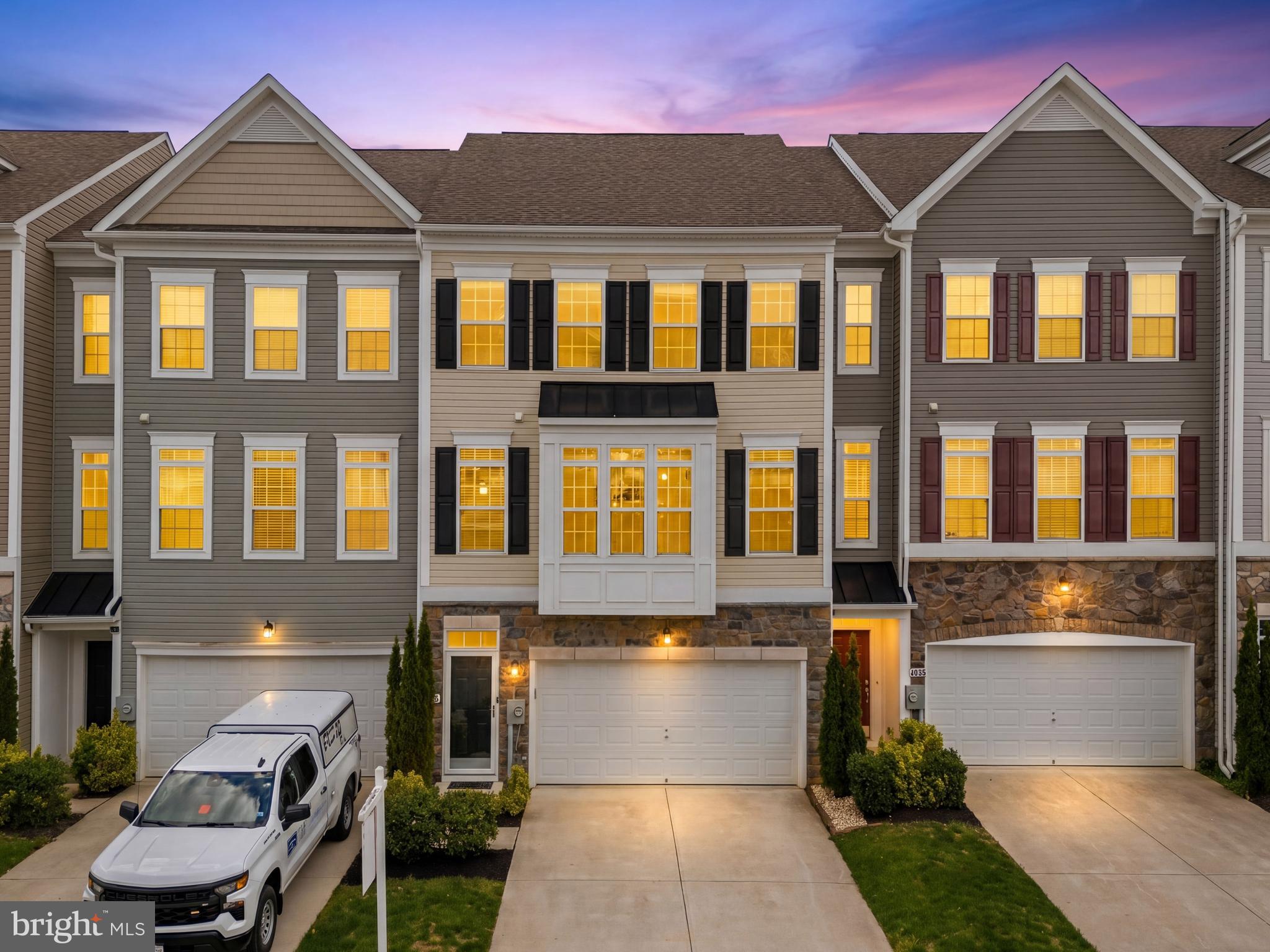 ROSEWOOD VILLAGE - Residential