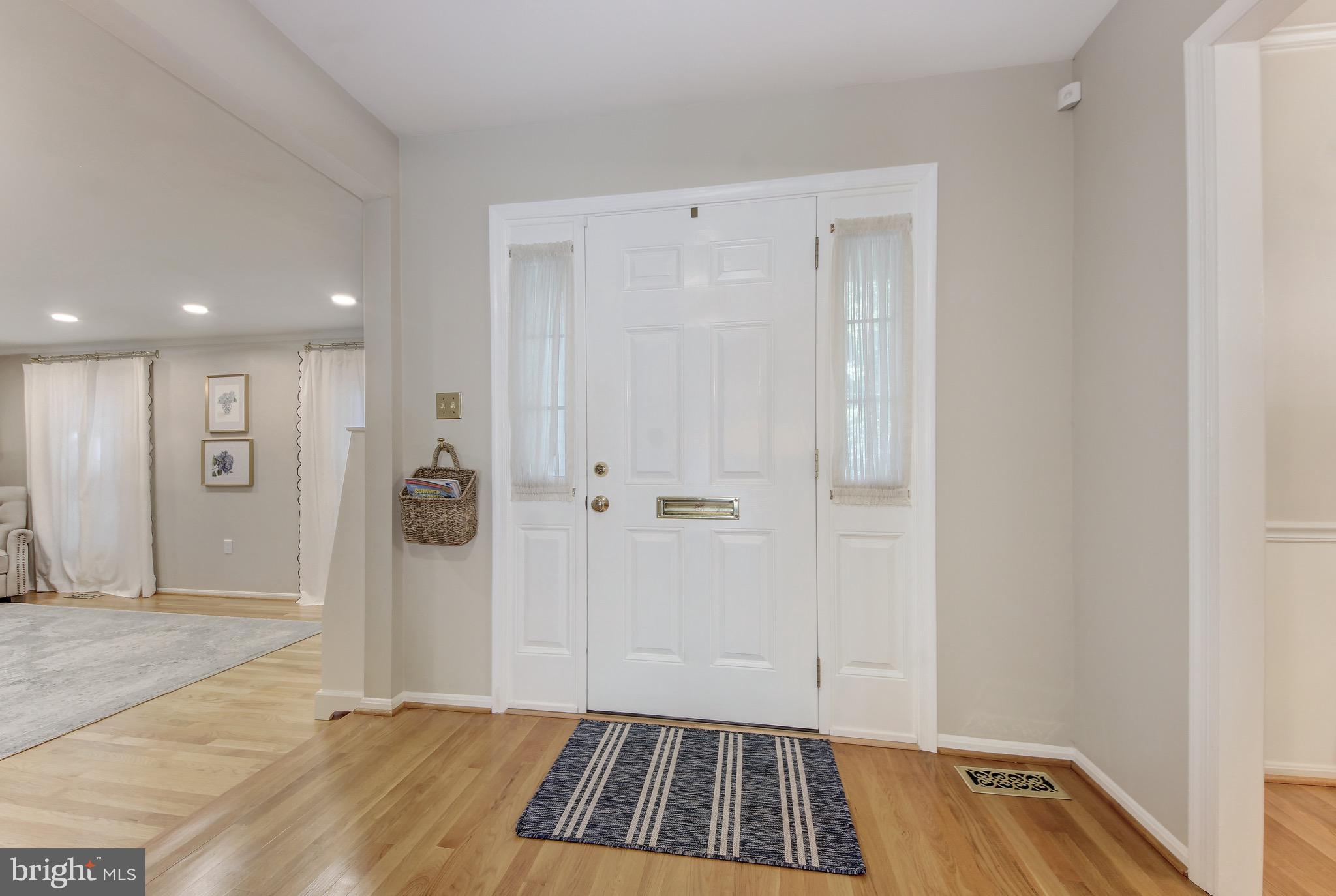 ROCKVILLE ESTATES - Residential