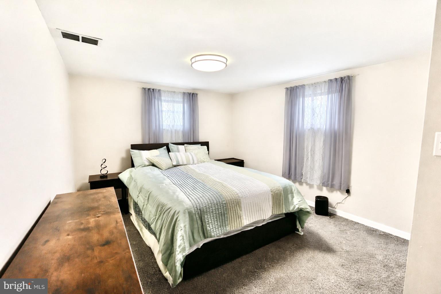 CAPITOL HEIGHTS - Residential Lease