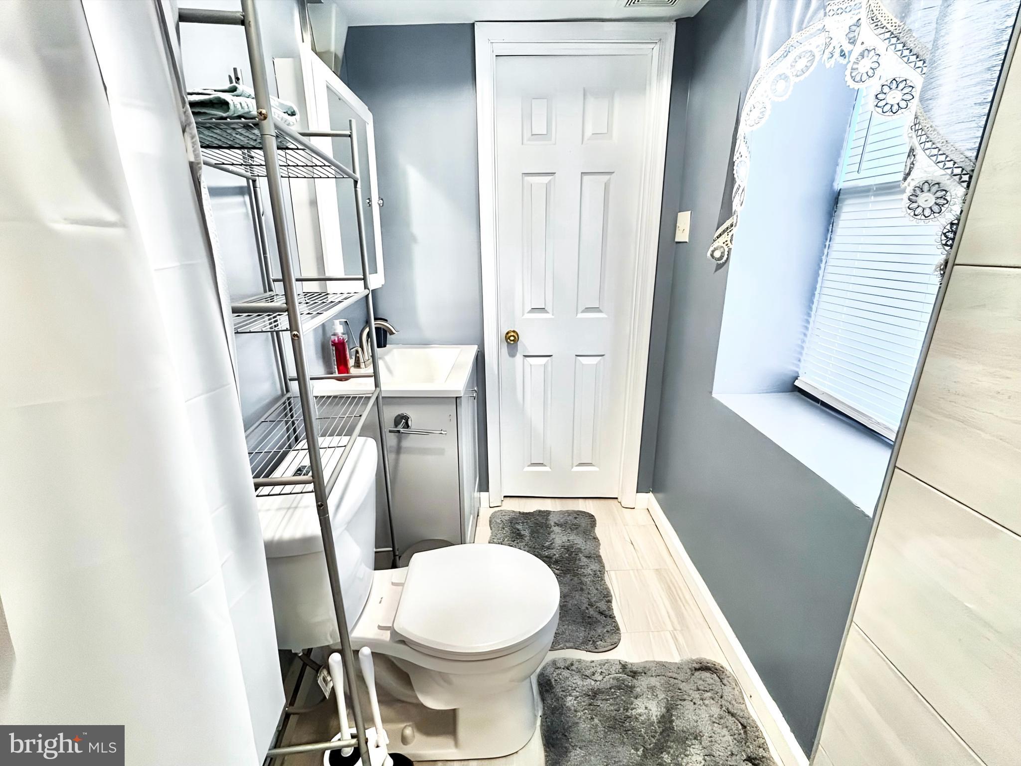 CAPITOL HEIGHTS - Residential Lease