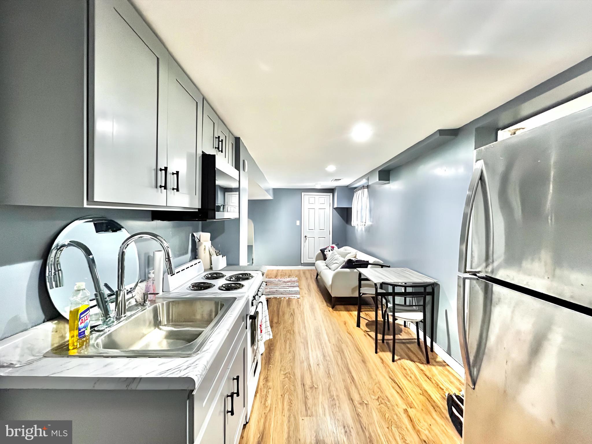 CAPITOL HEIGHTS - Residential Lease