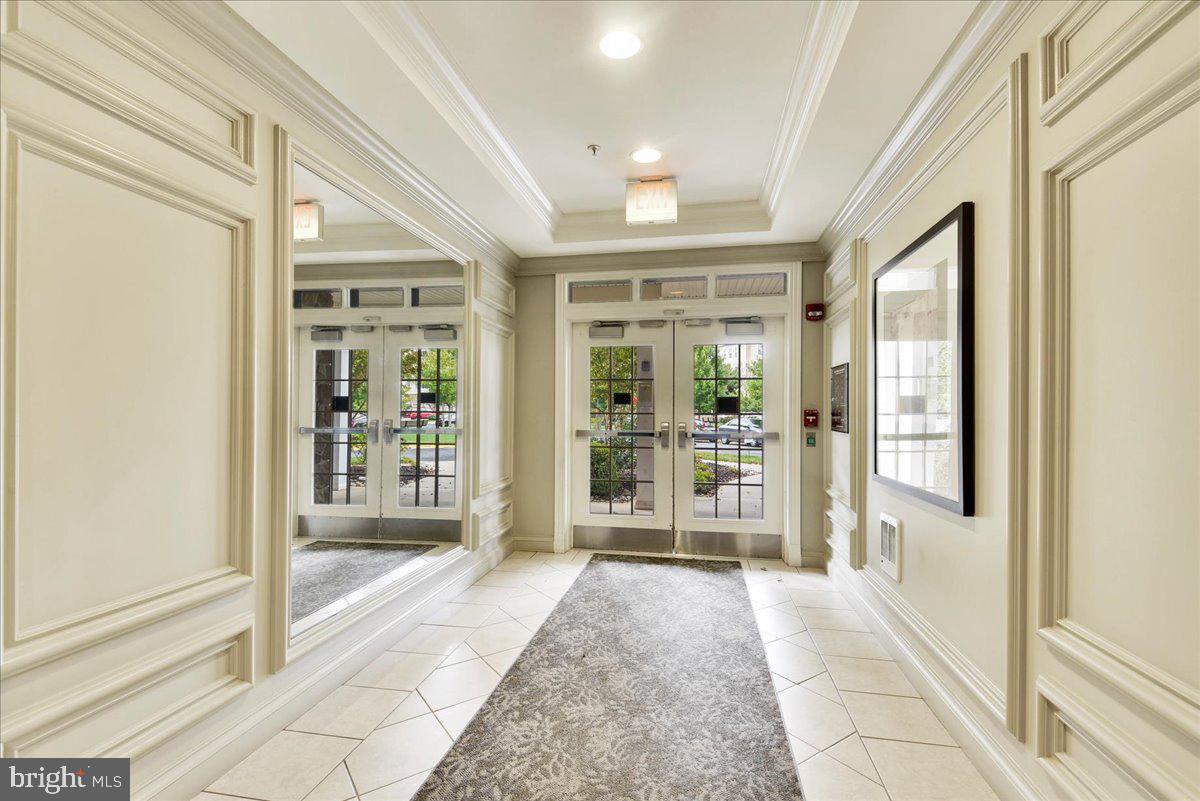 LAKELAND RIDGE - Residential