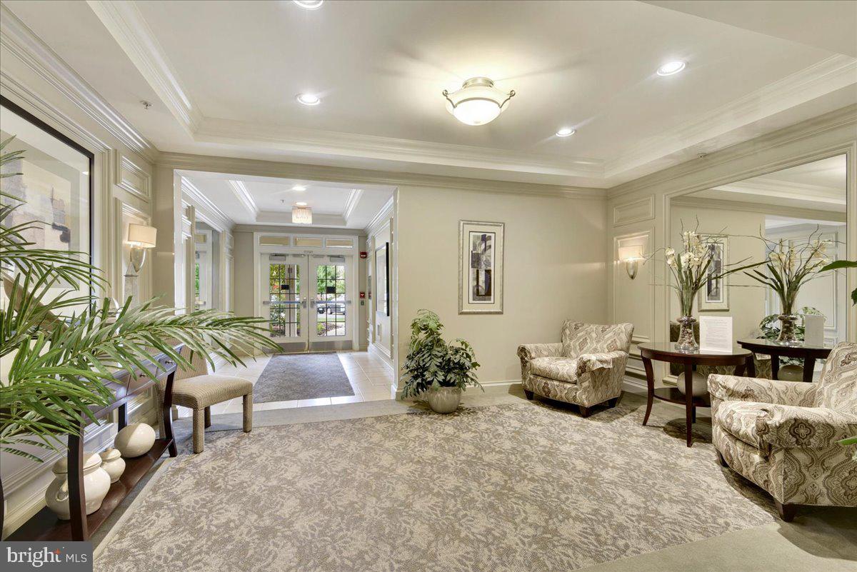 LAKELAND RIDGE - Residential