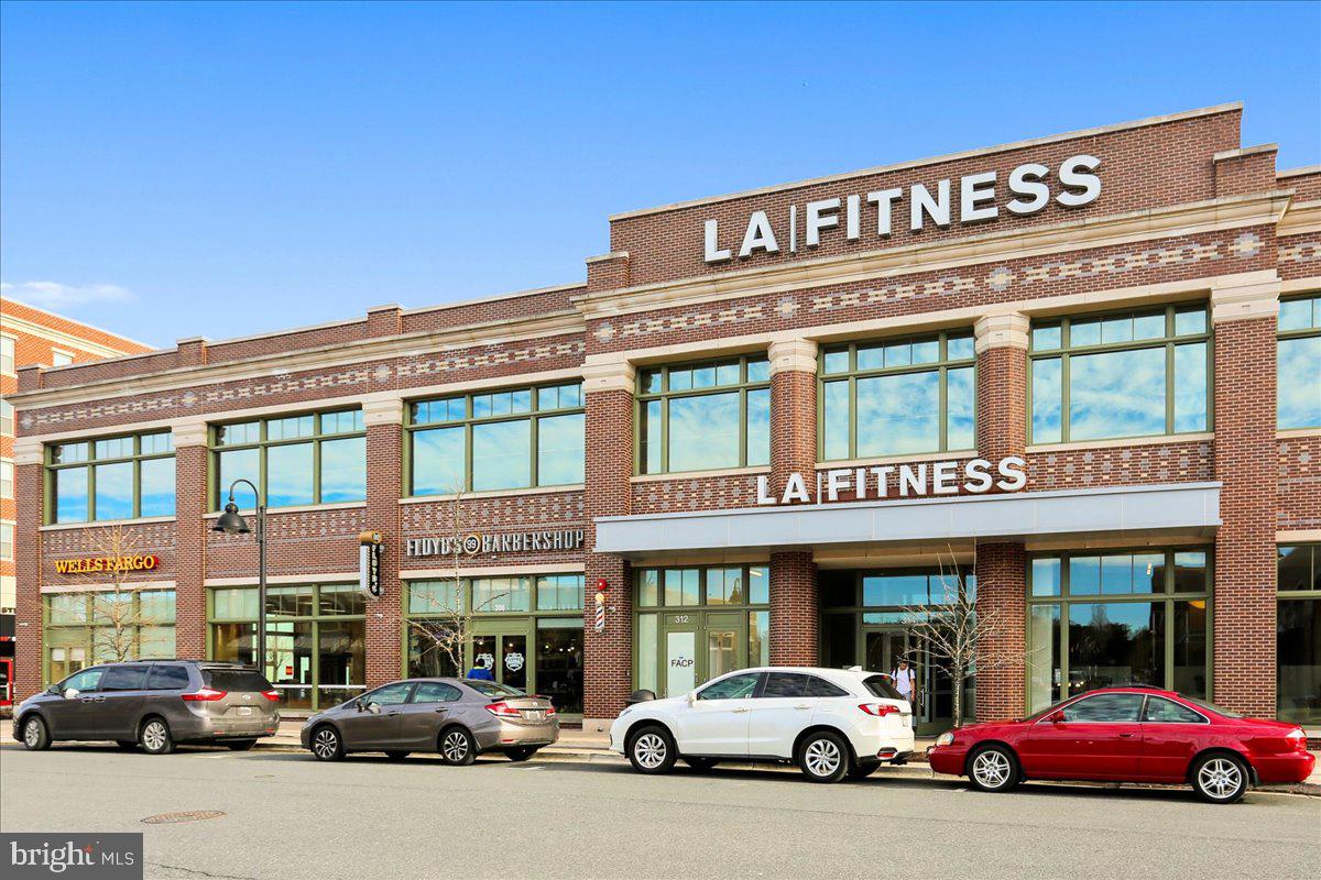 LAKELAND RIDGE - Residential