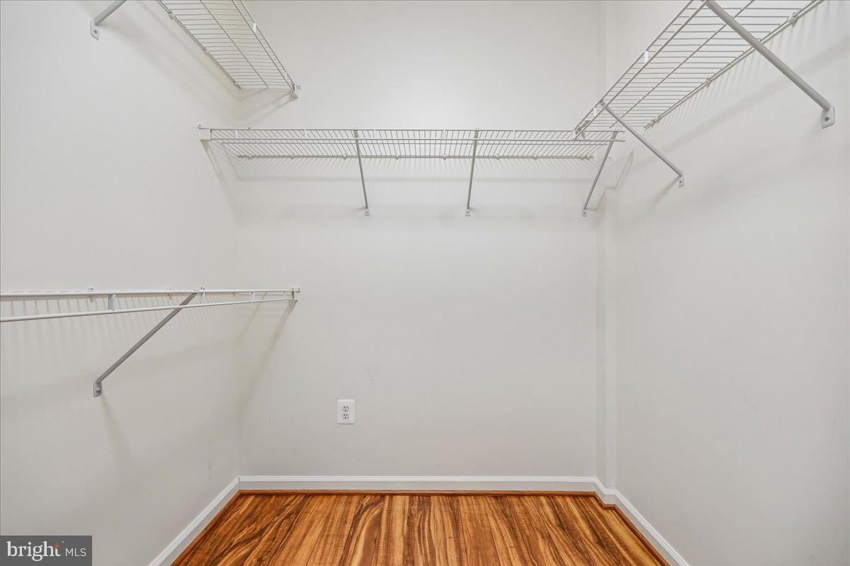 LAKELAND RIDGE - Residential