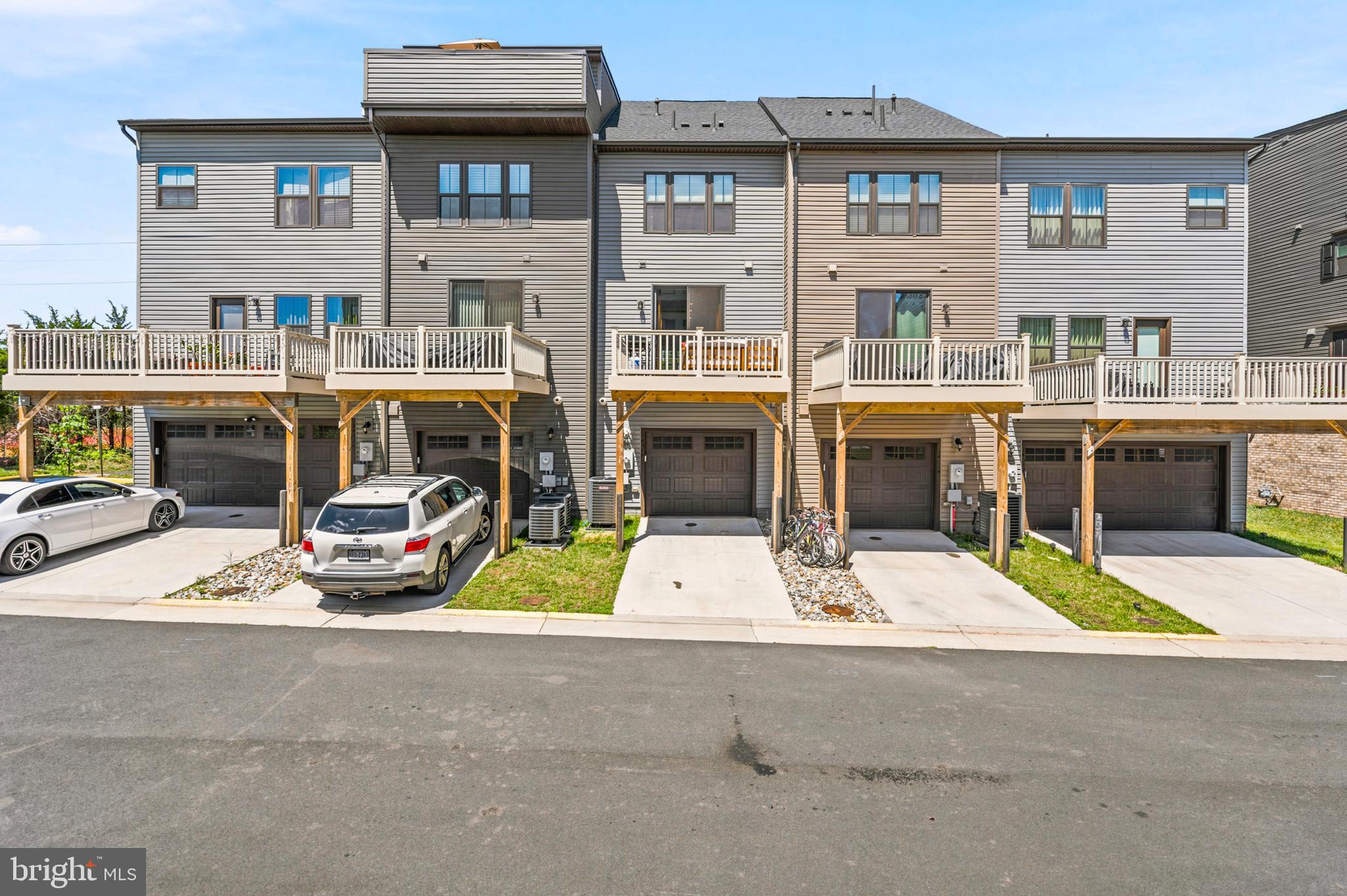 FOSTER'S GLEN - Residential