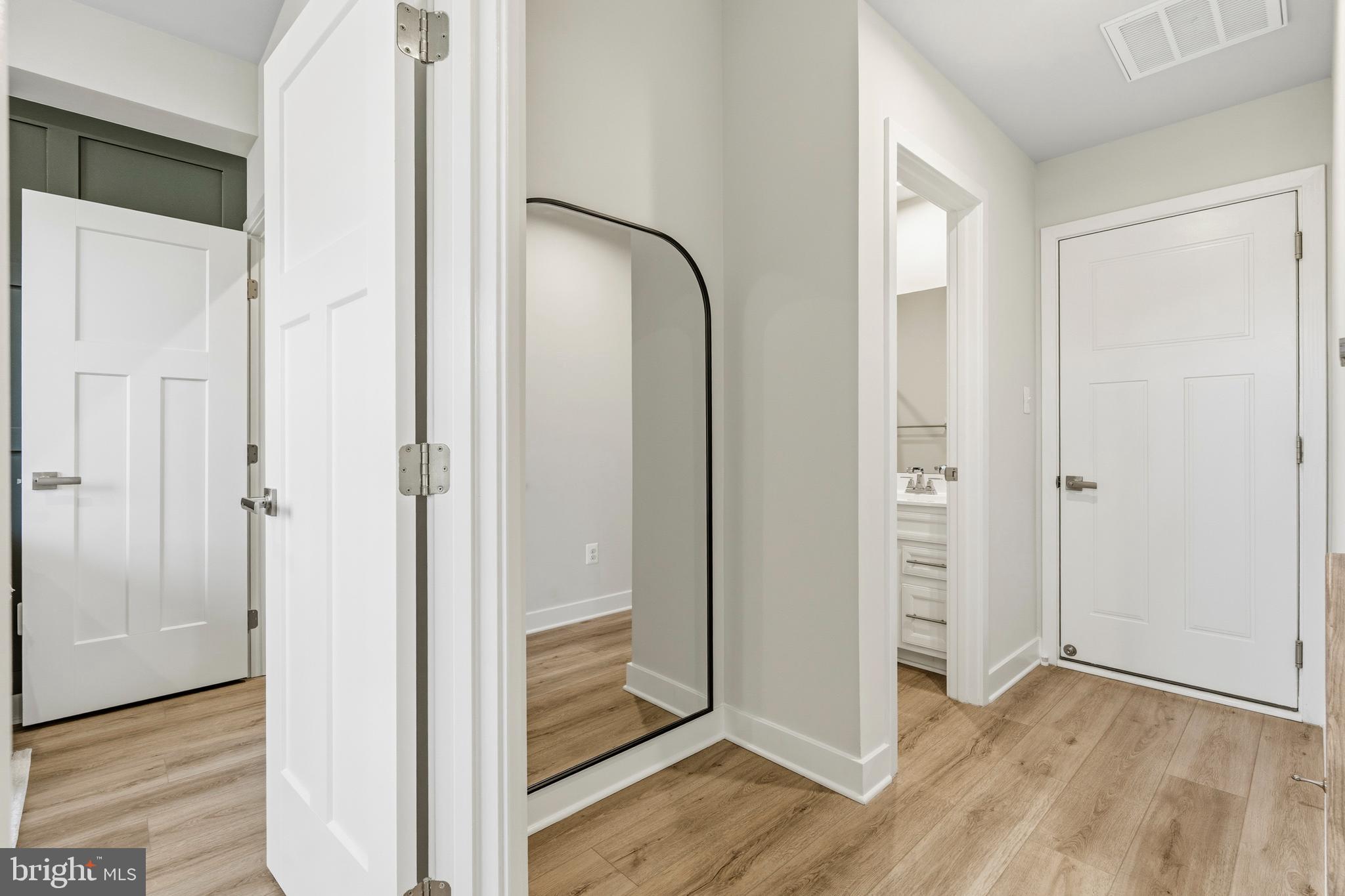 FOSTER'S GLEN - Residential