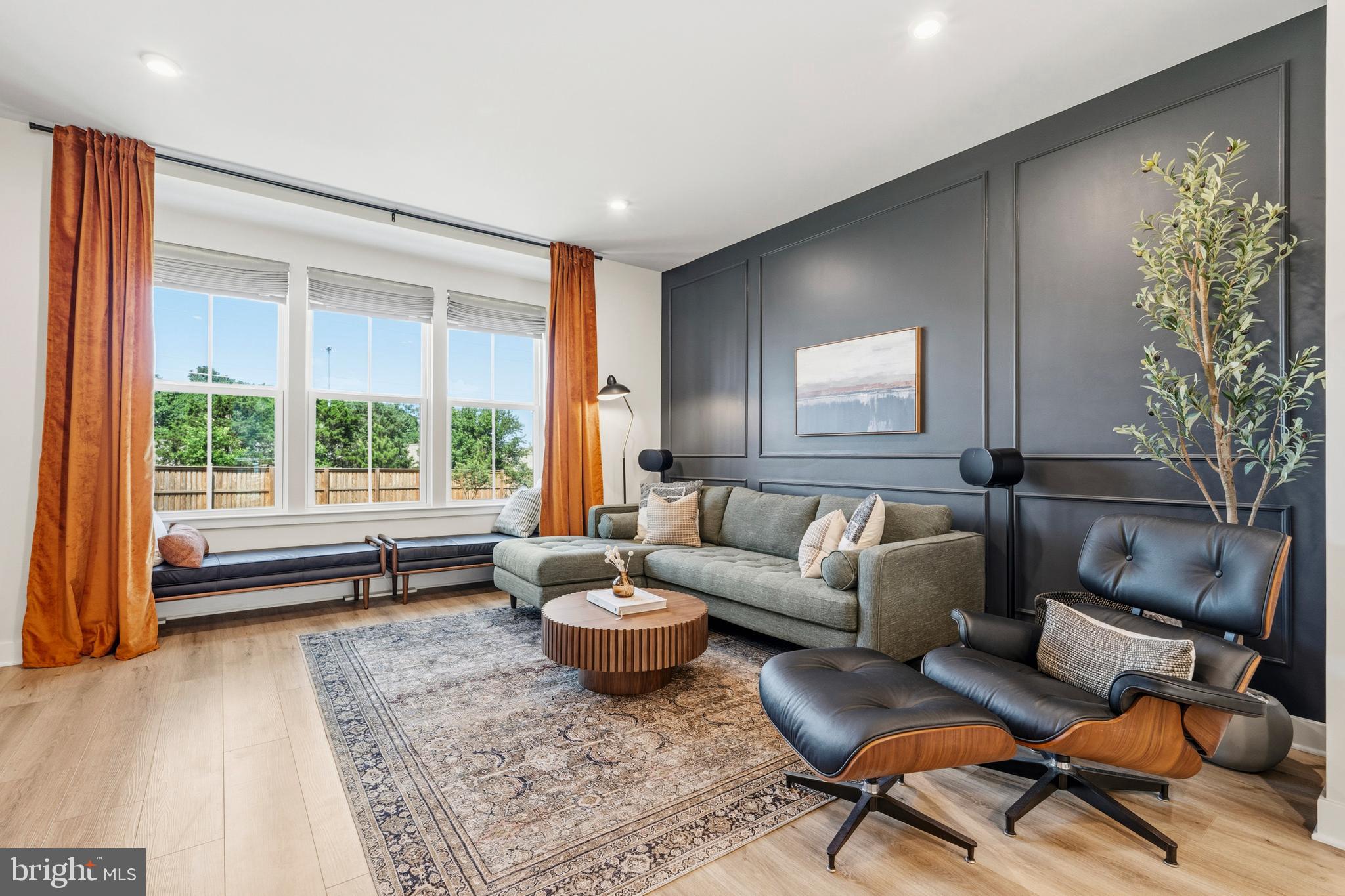 FOSTER'S GLEN - Residential