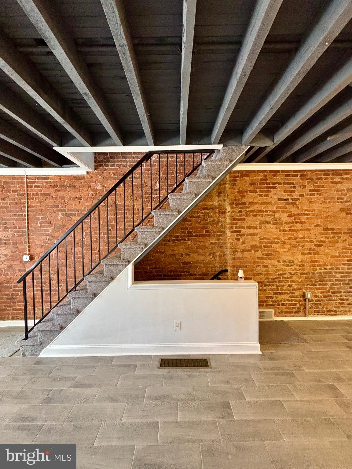 HARROWGATE - Residential