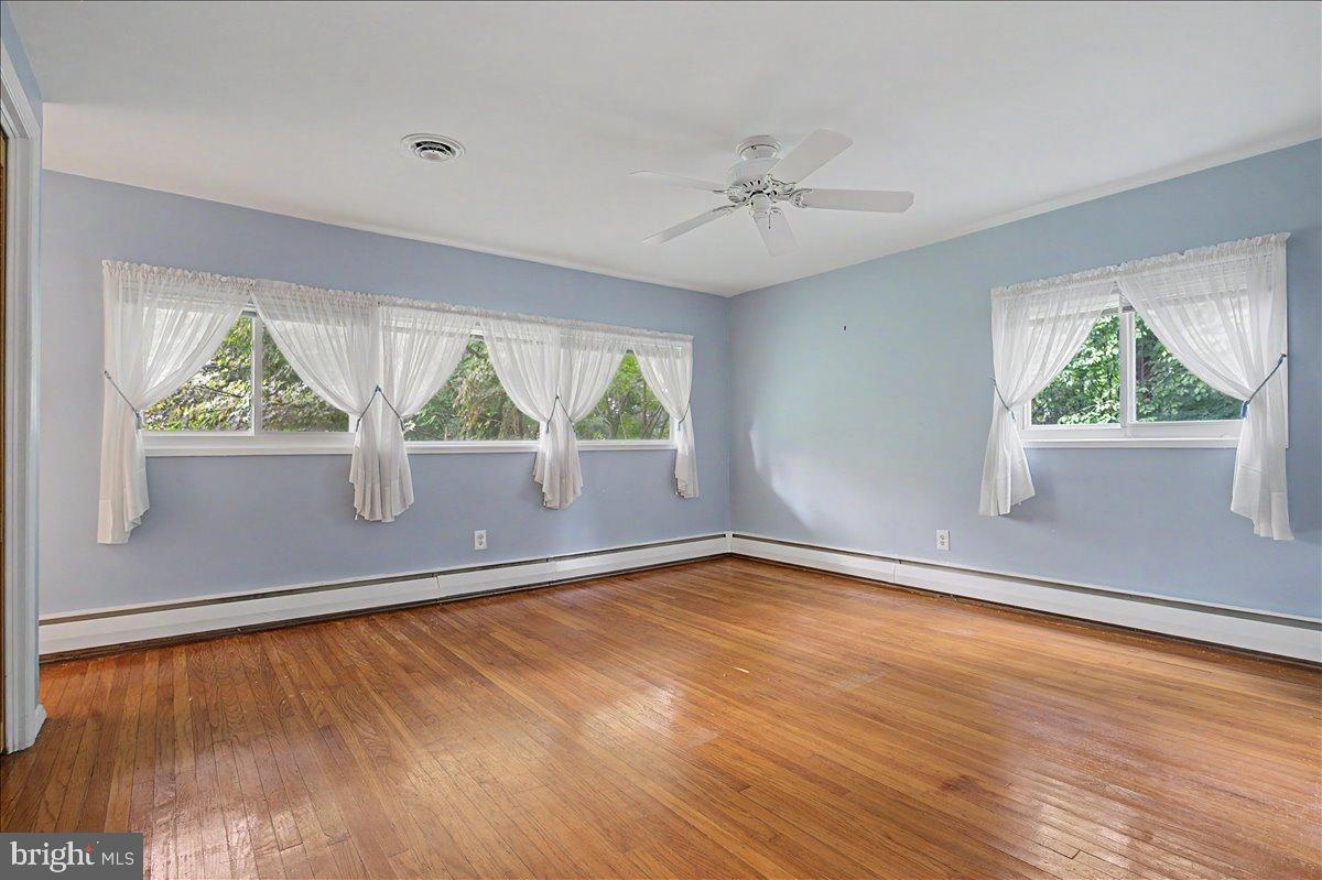 KNOWLTONWOOD - Residential