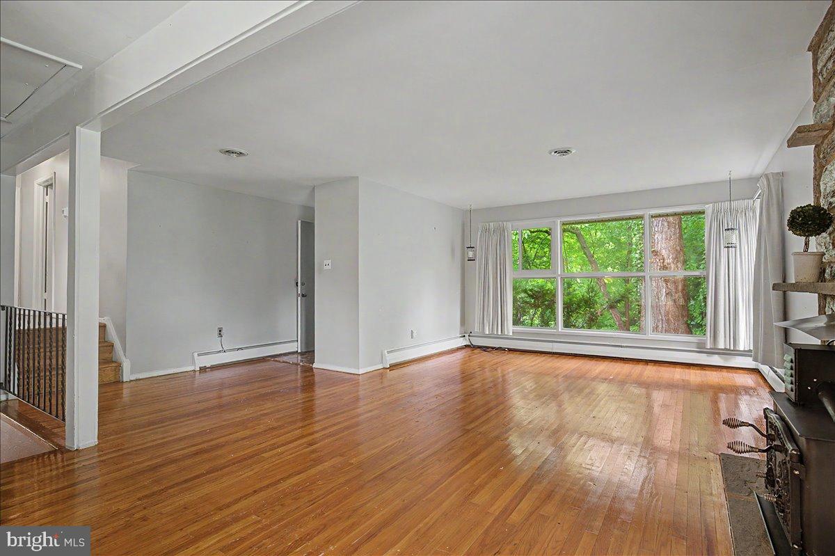 KNOWLTONWOOD - Residential