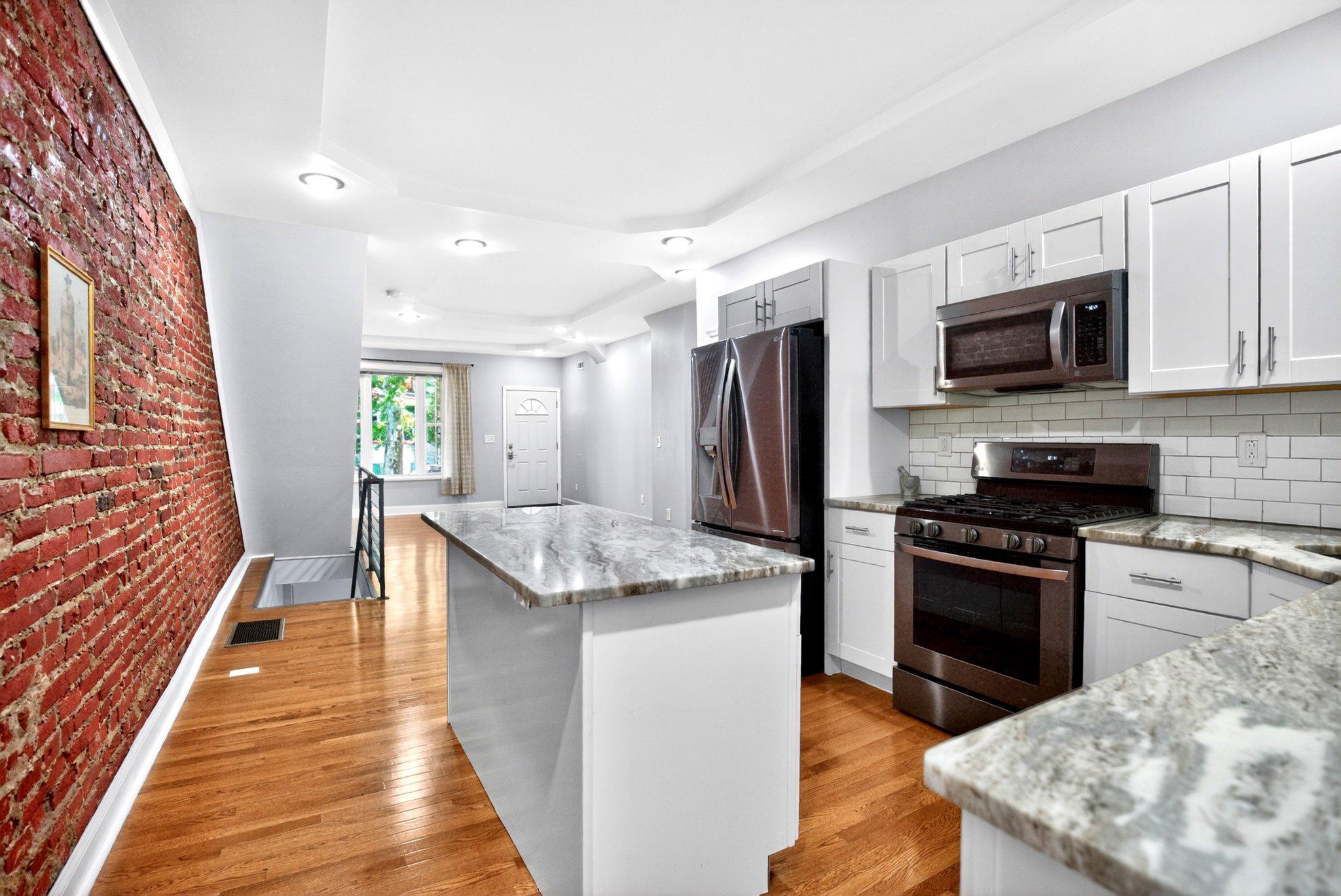 CEDAR PARK - Residential