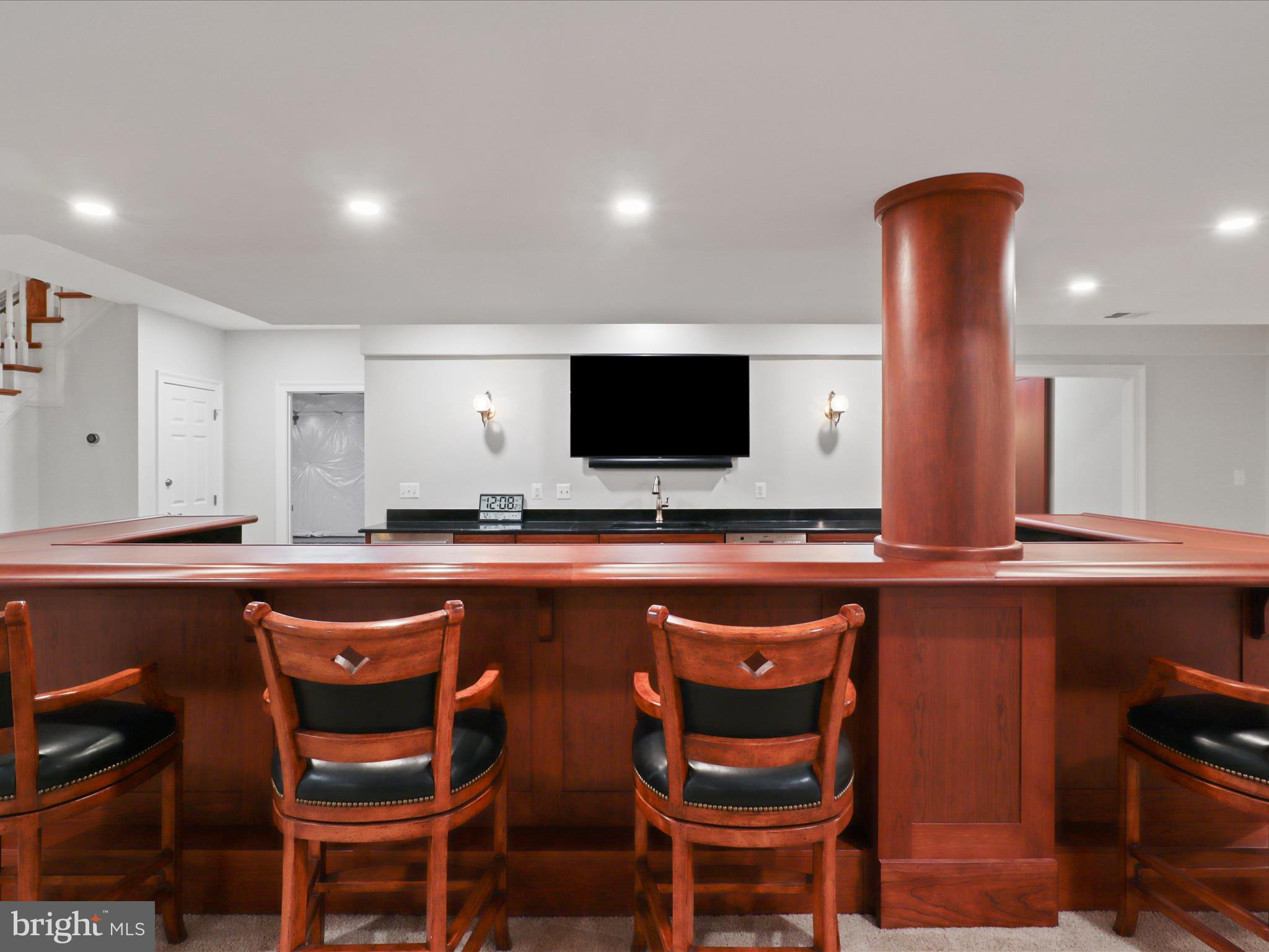 CLIFTON - Residential
