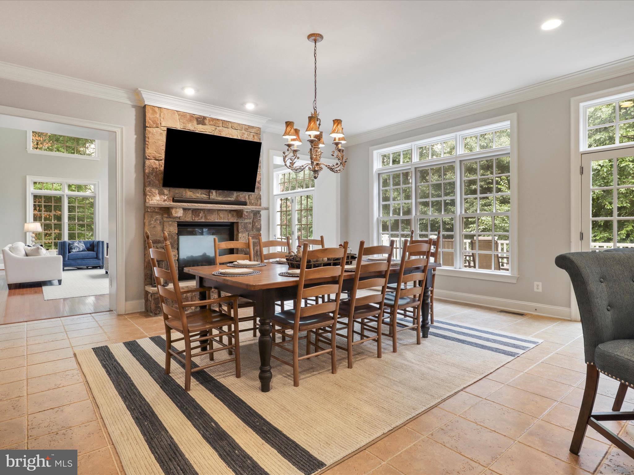 CLIFTON - Residential