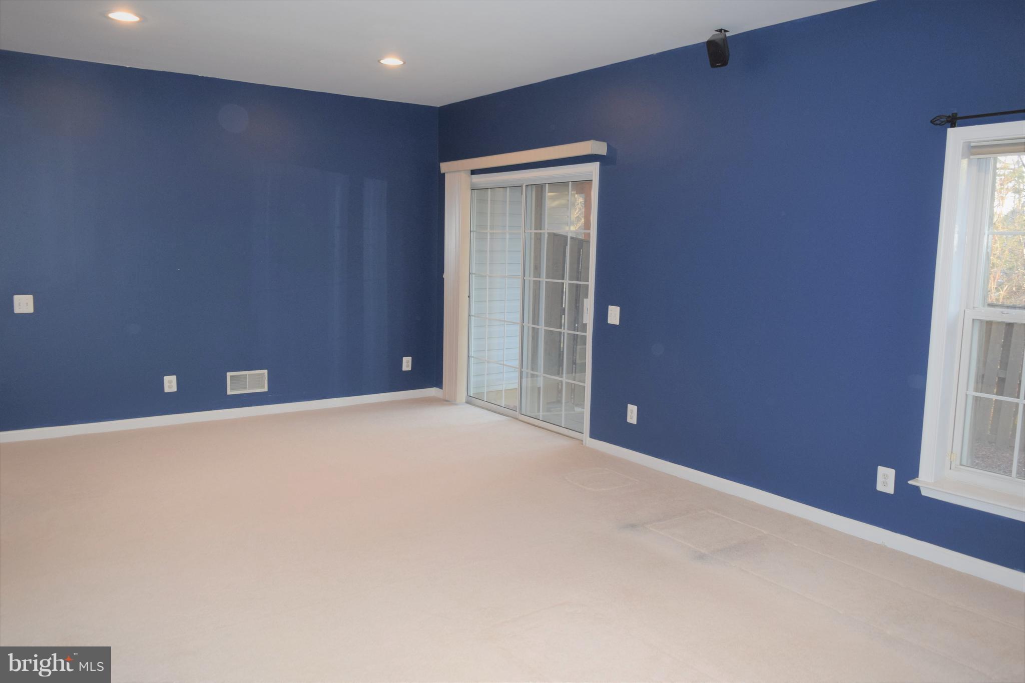 OAKMILL - Residential Lease