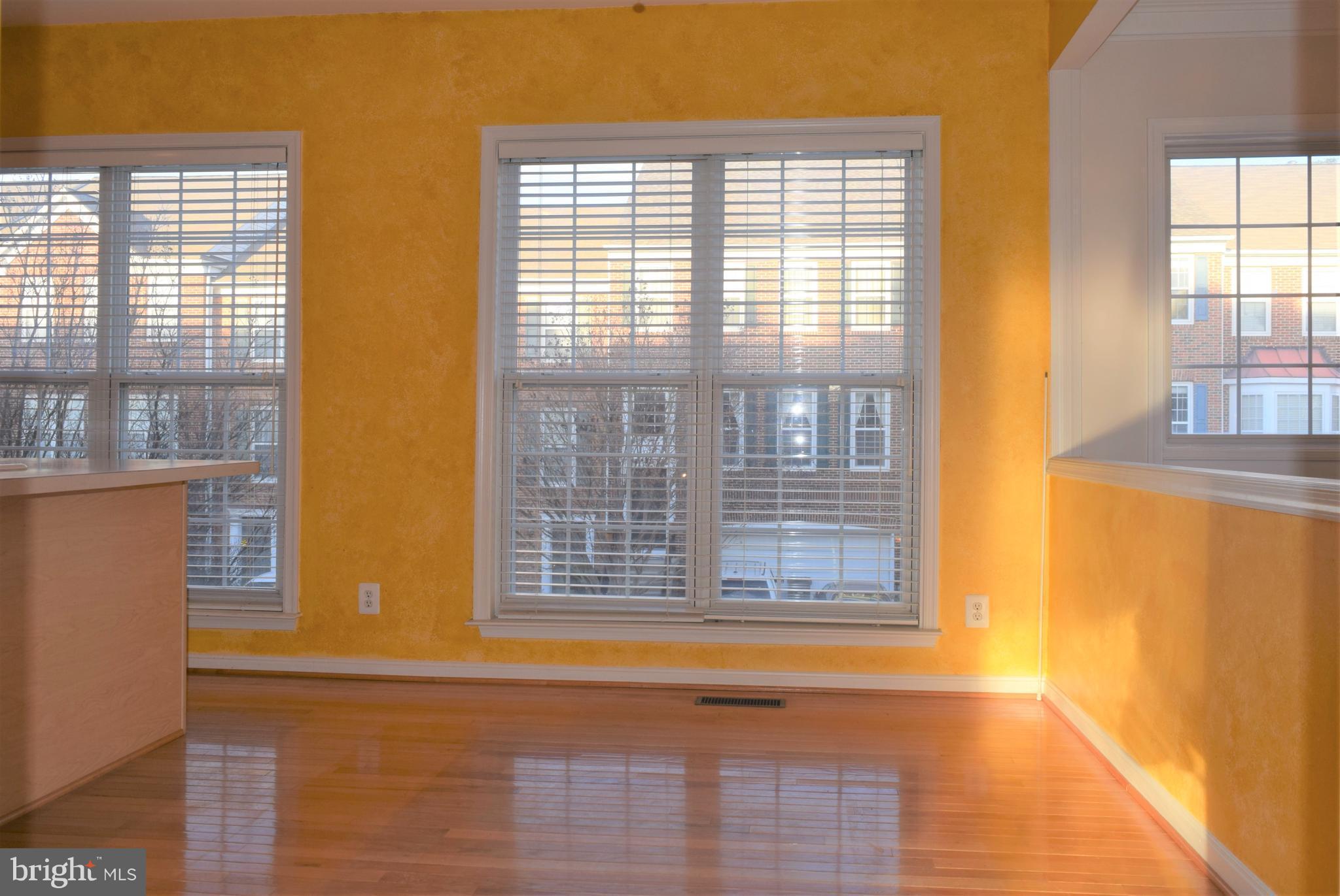 OAKMILL - Residential Lease