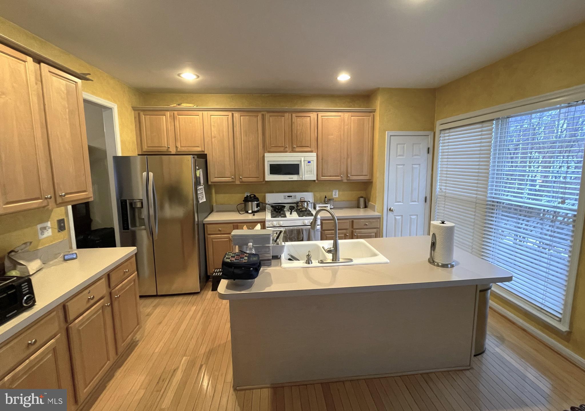 OAKMILL - Residential Lease