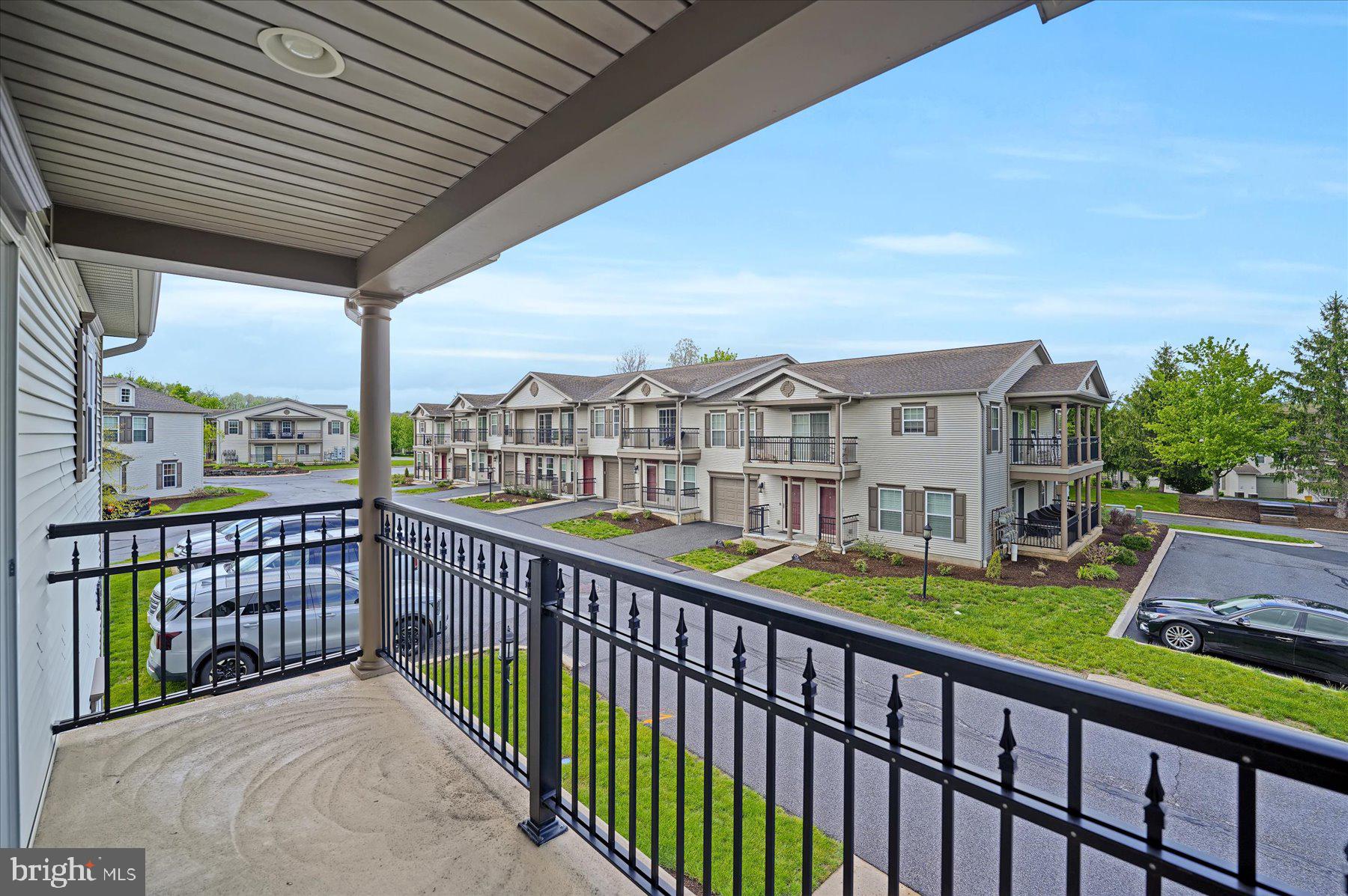 VILLAGE AT PENN STATE - HOMECOMING RIDGE II - Residential