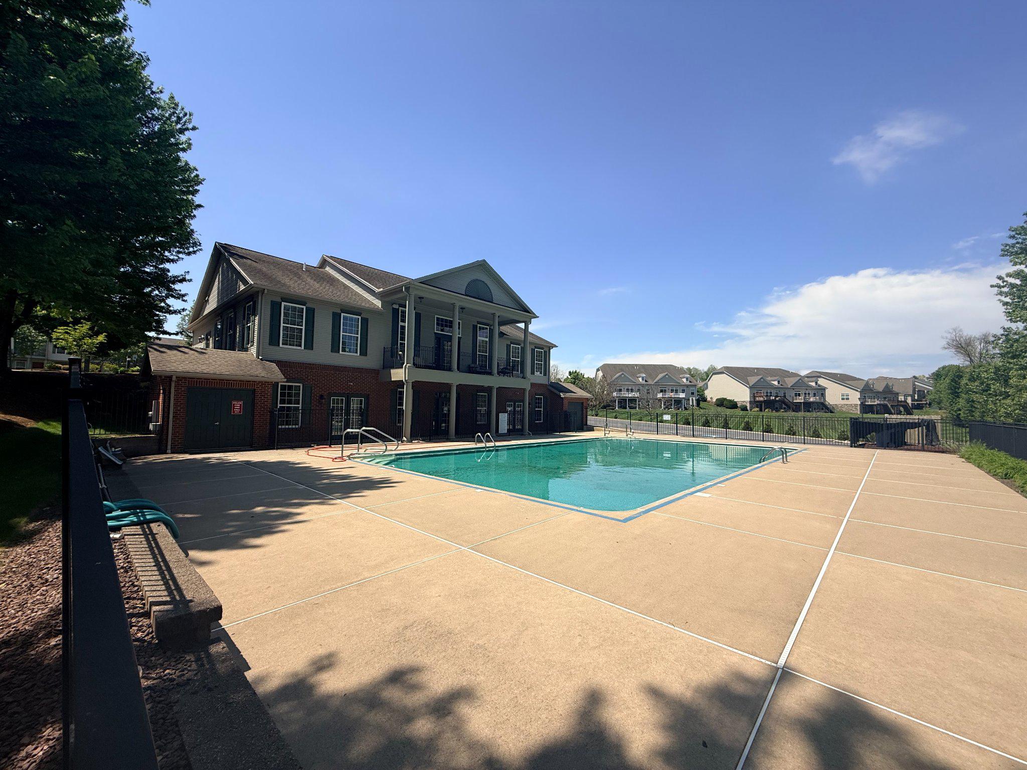 VILLAGE AT PENN STATE - HOMECOMING RIDGE II - Residential