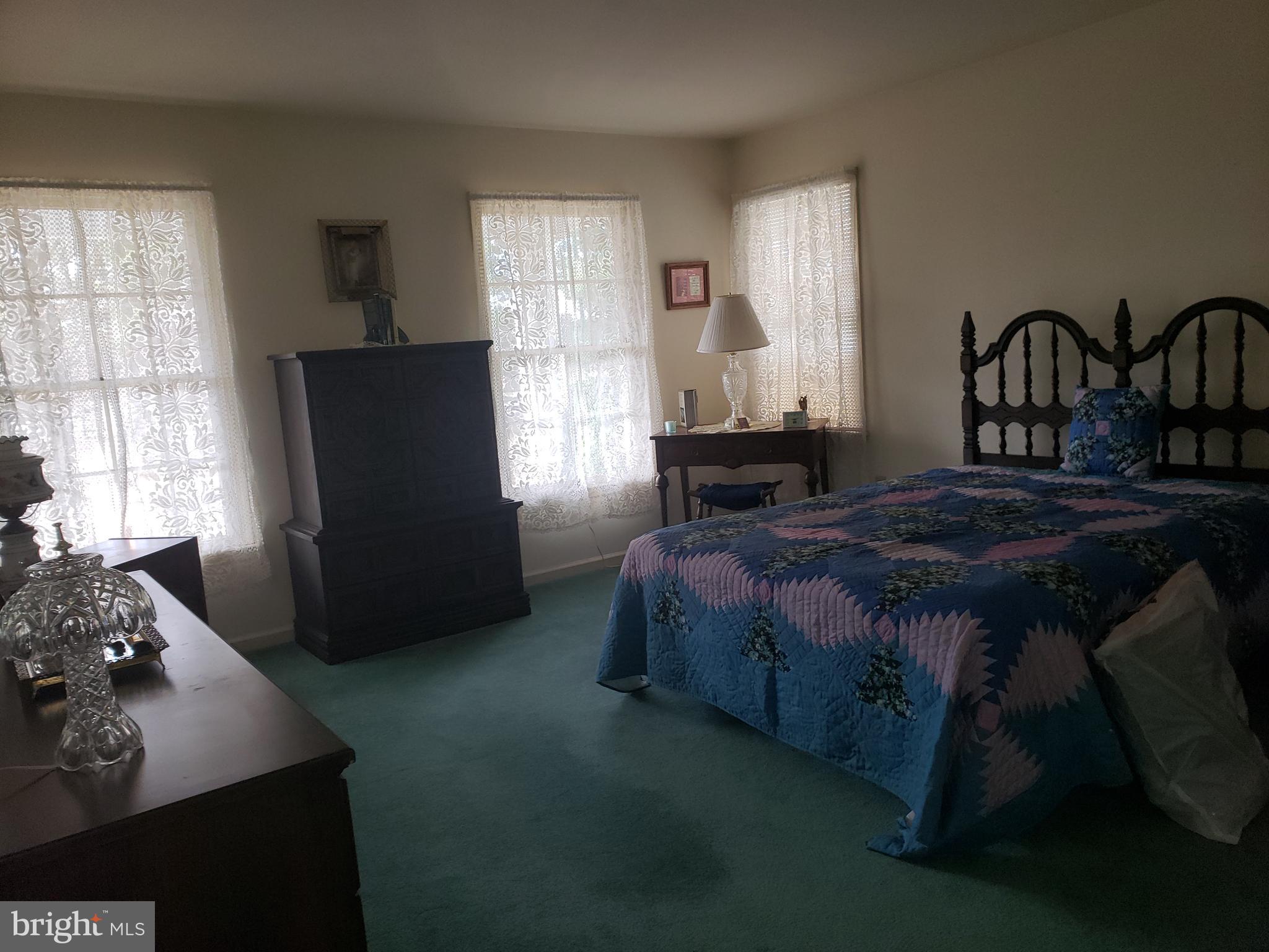 LOWHILL TOWNS #1 - Residential