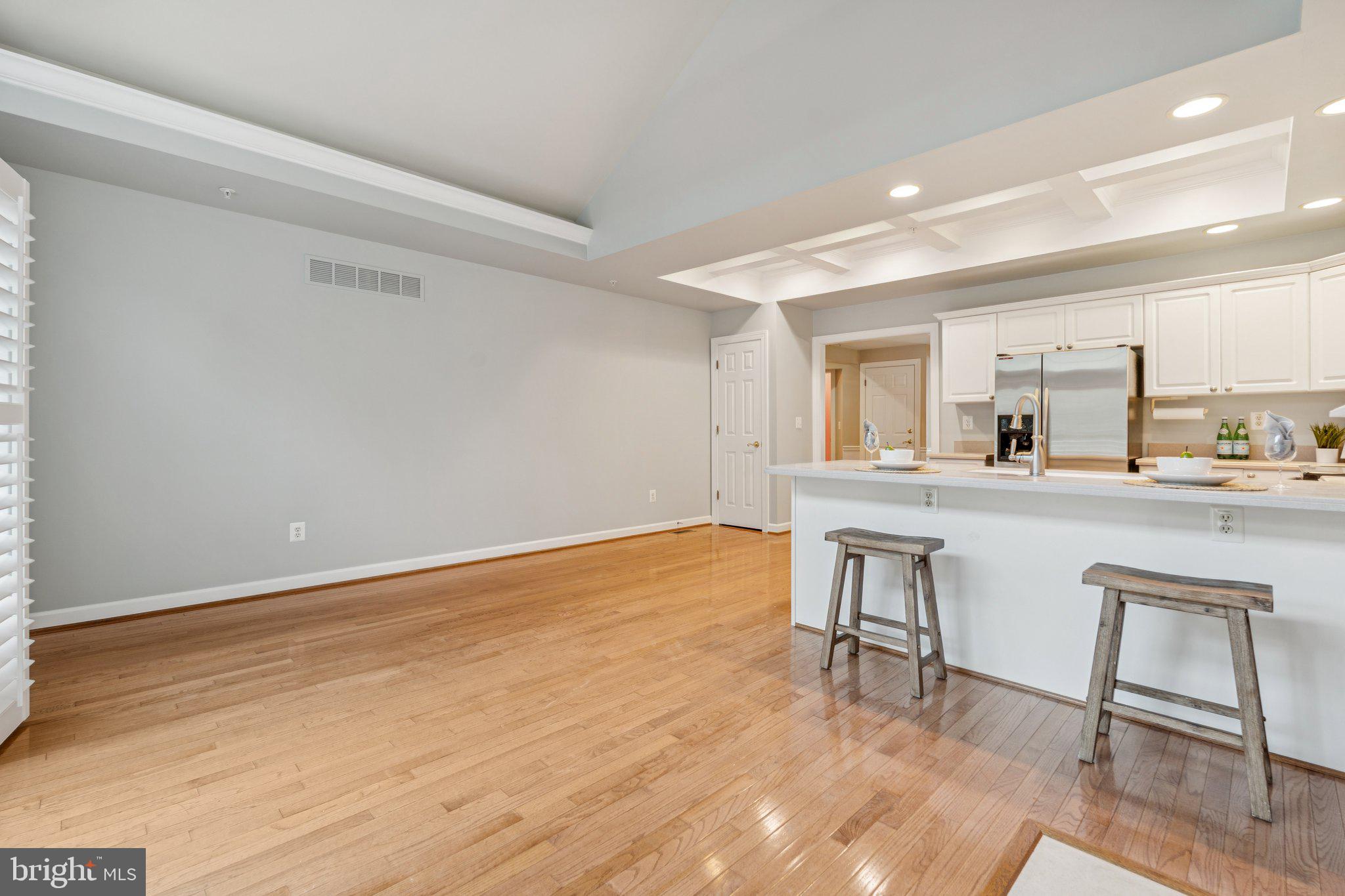 BARRINGTON - Residential