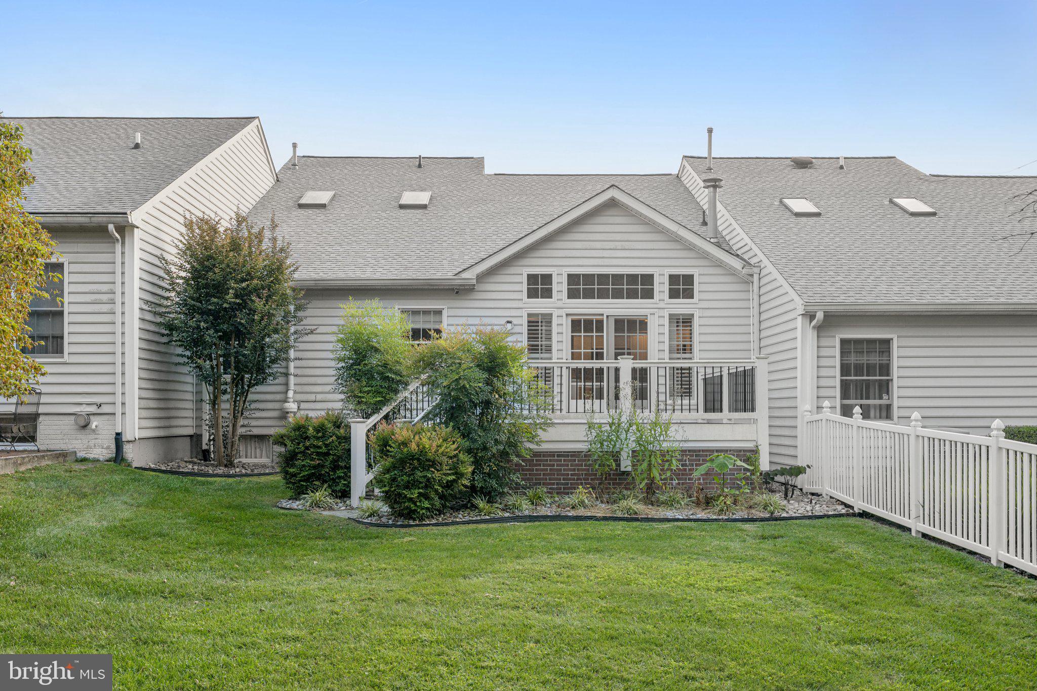 BARRINGTON - Residential