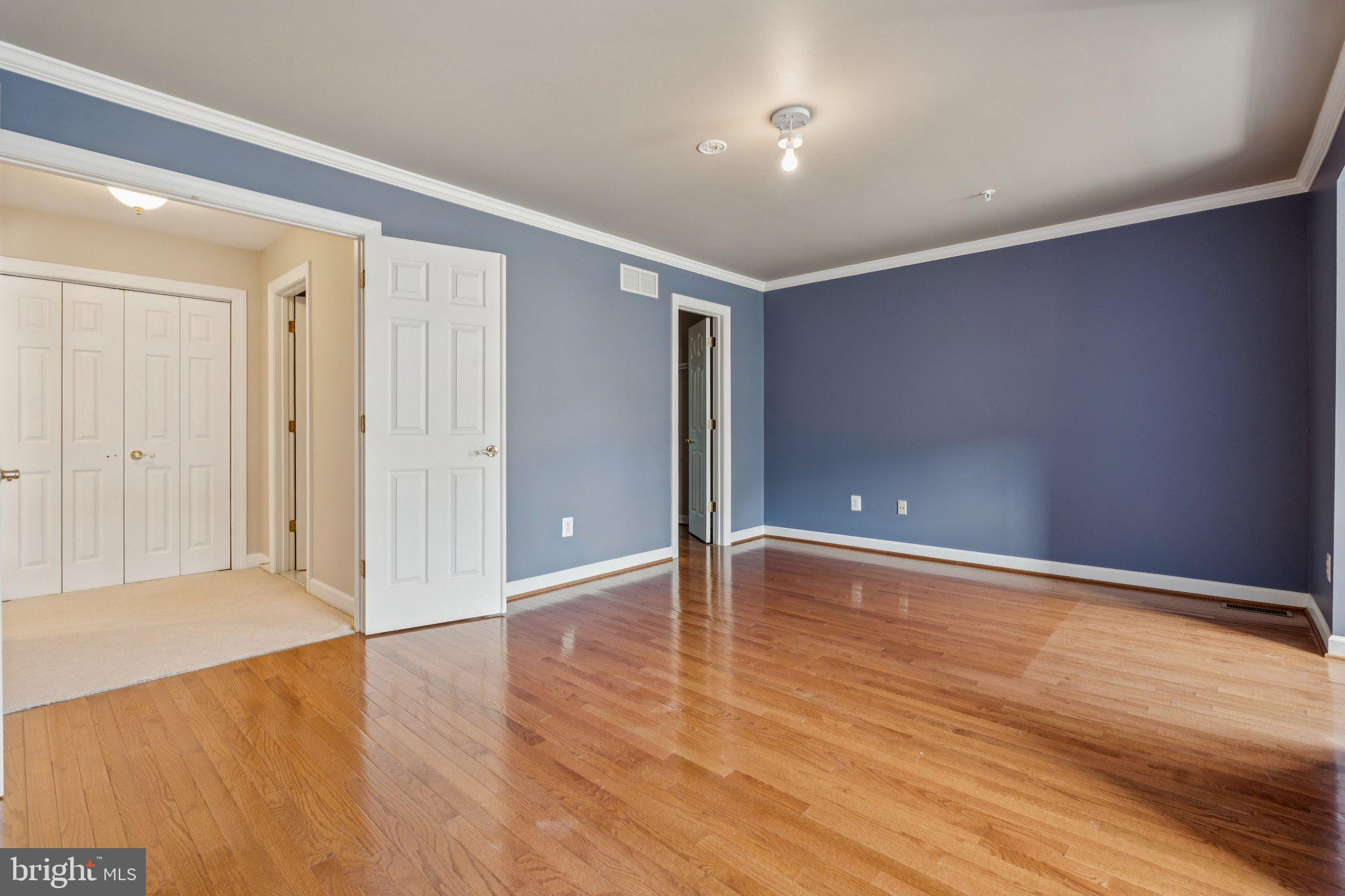 BARRINGTON - Residential