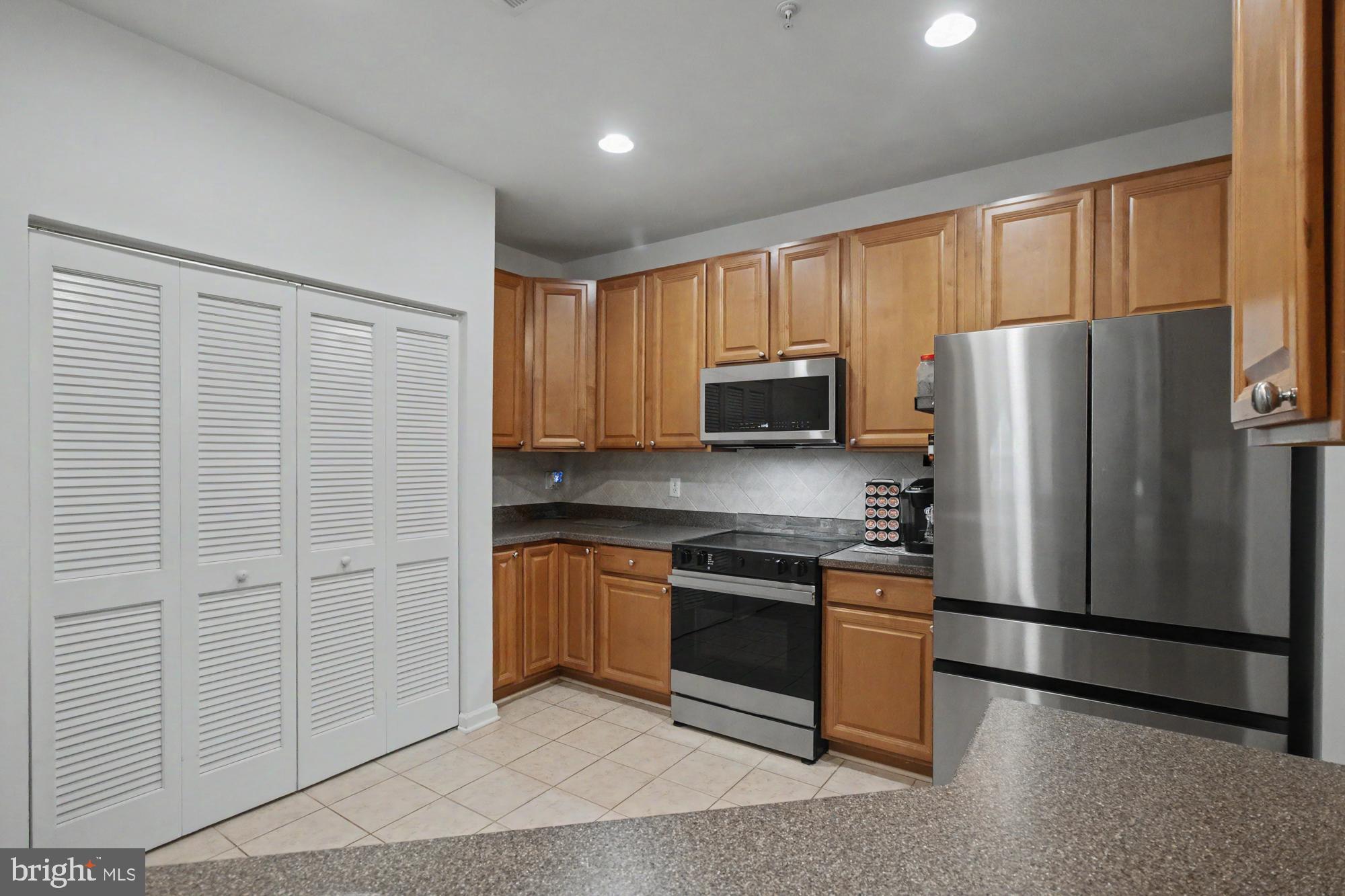 LEGACY AT GATEWAY - Residential