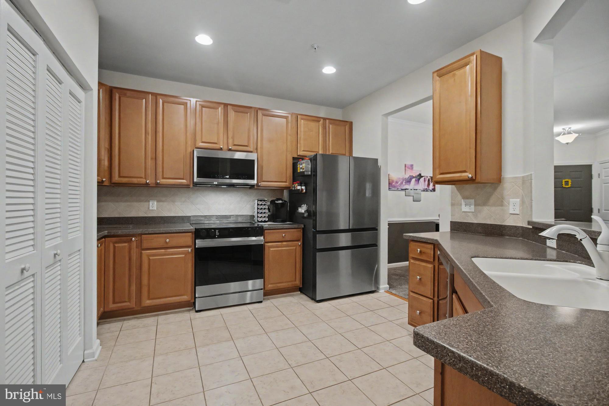 LEGACY AT GATEWAY - Residential