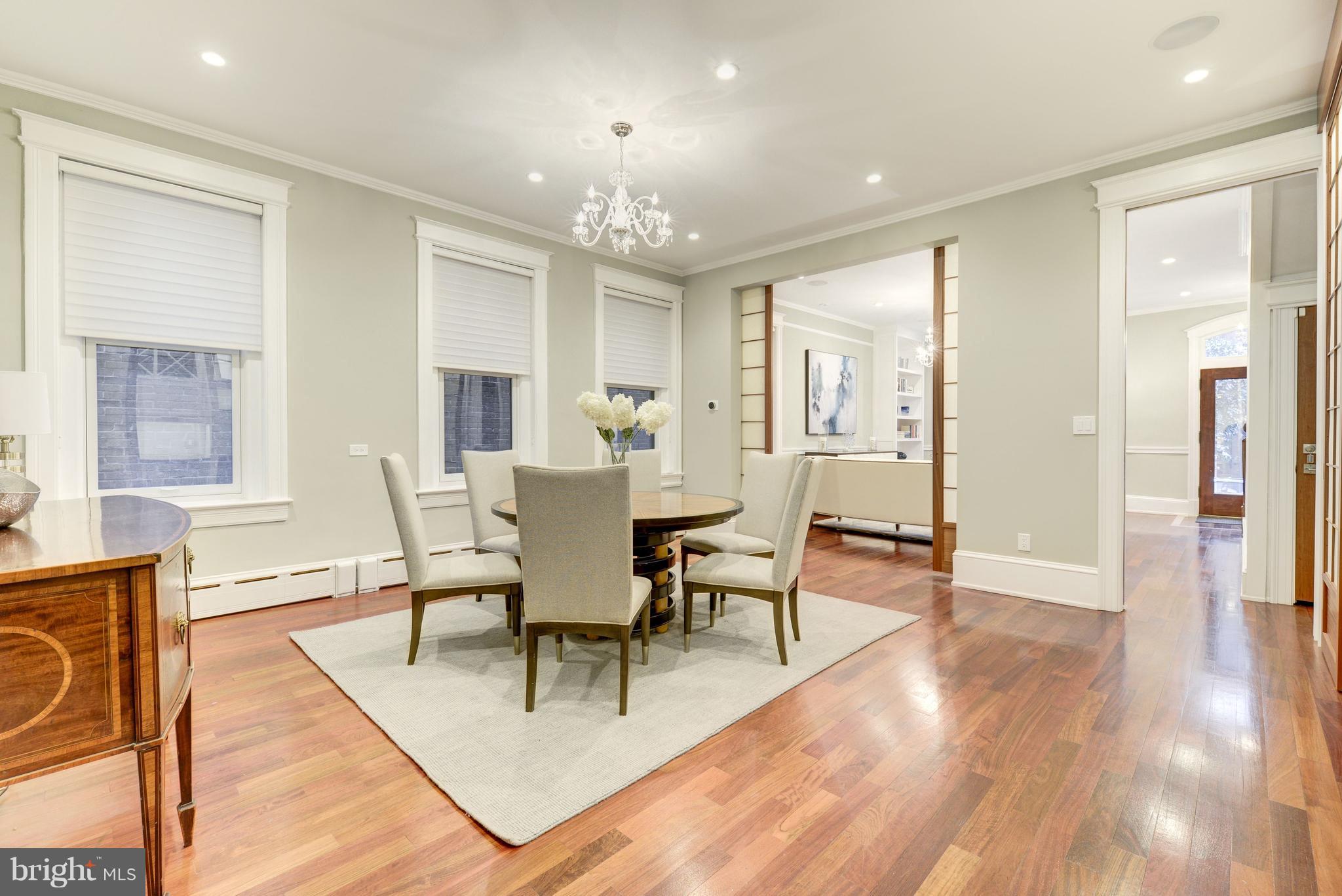 CAPITOL HILL - Residential