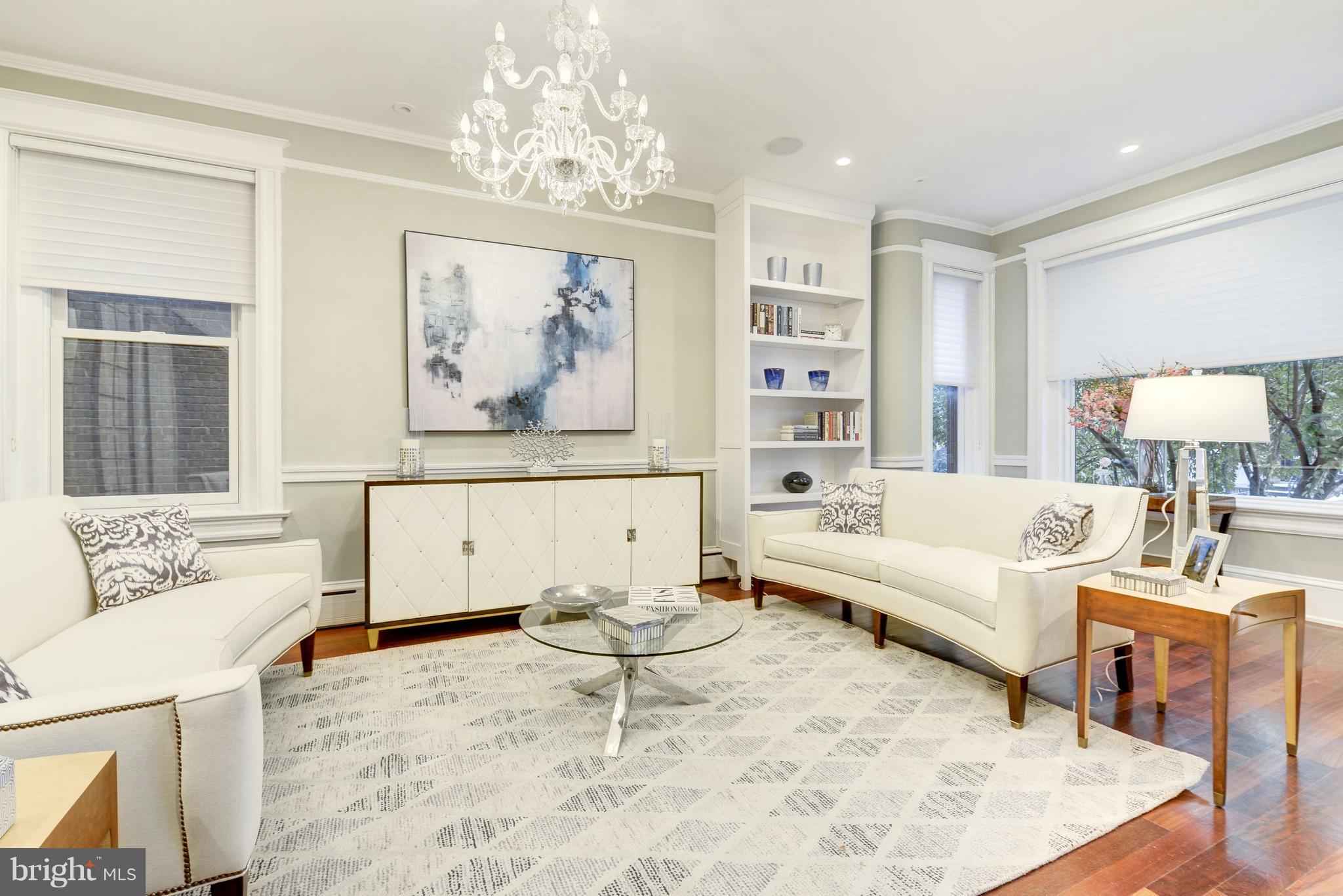 CAPITOL HILL - Residential