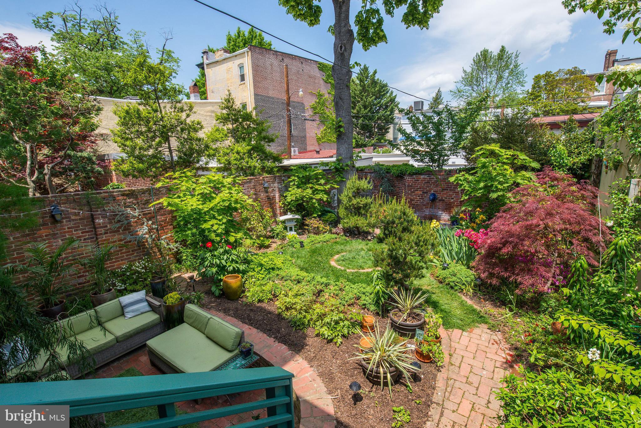 CAPITOL HILL - Residential