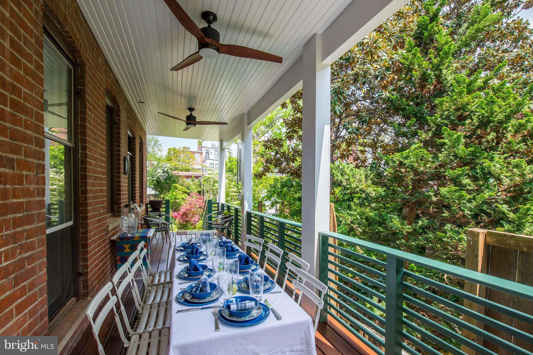 CAPITOL HILL - Residential