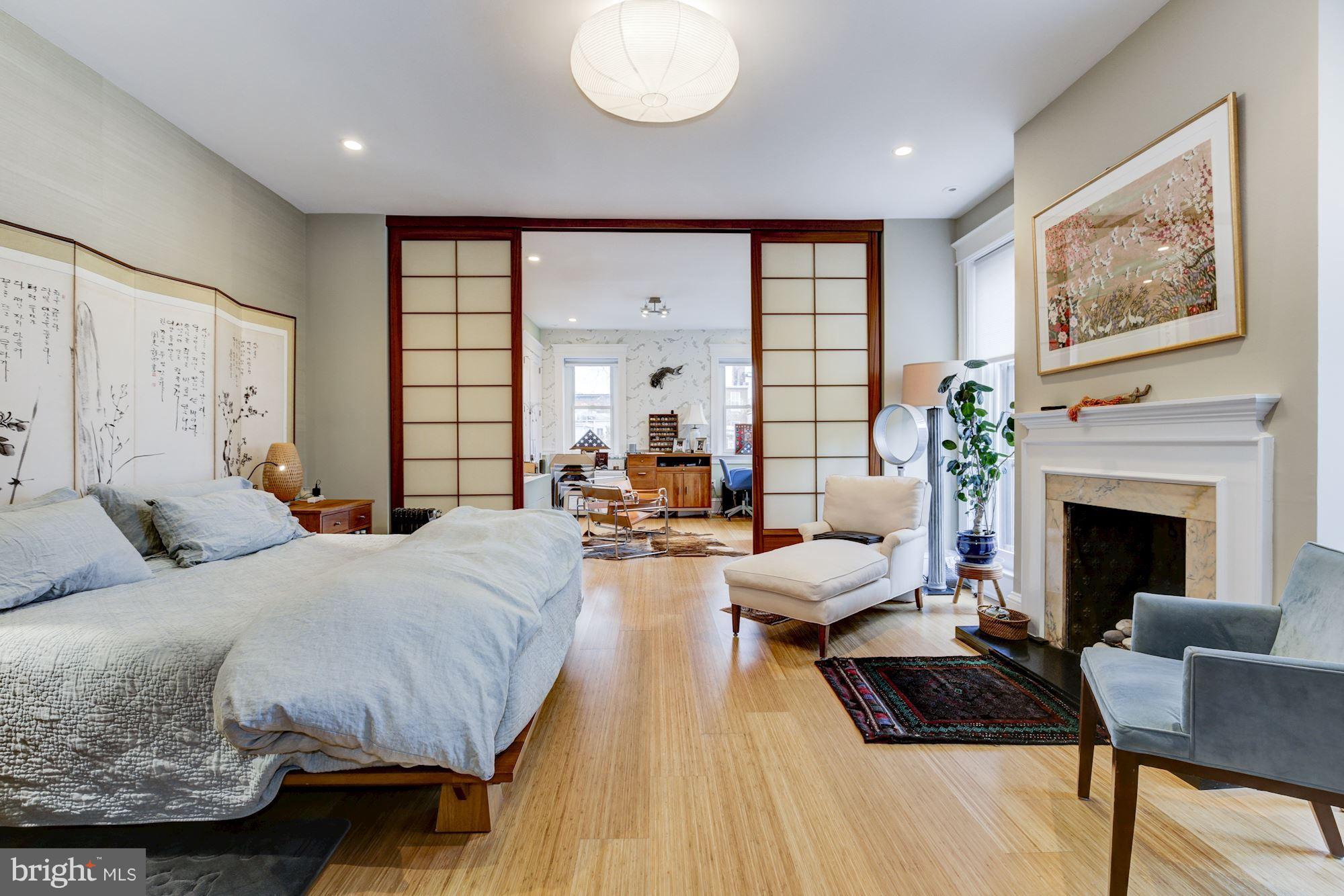CAPITOL HILL - Residential