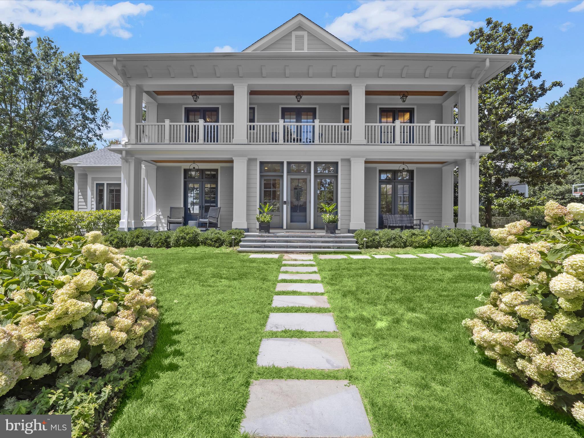 GIBSON ISLAND - Residential