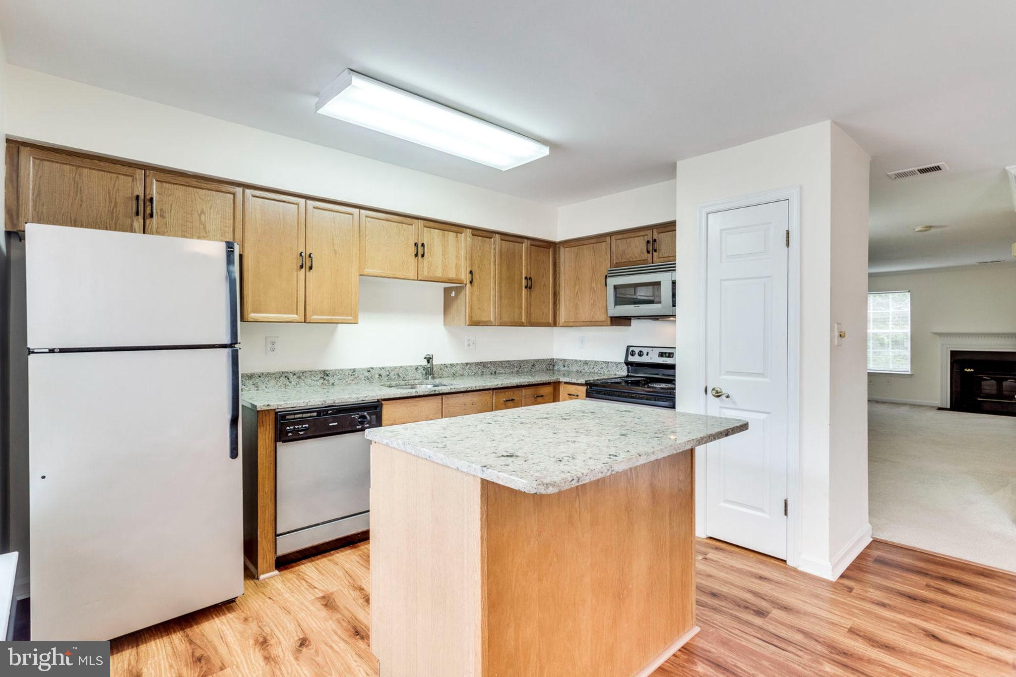VAN DORN VILLAGE - Residential Lease