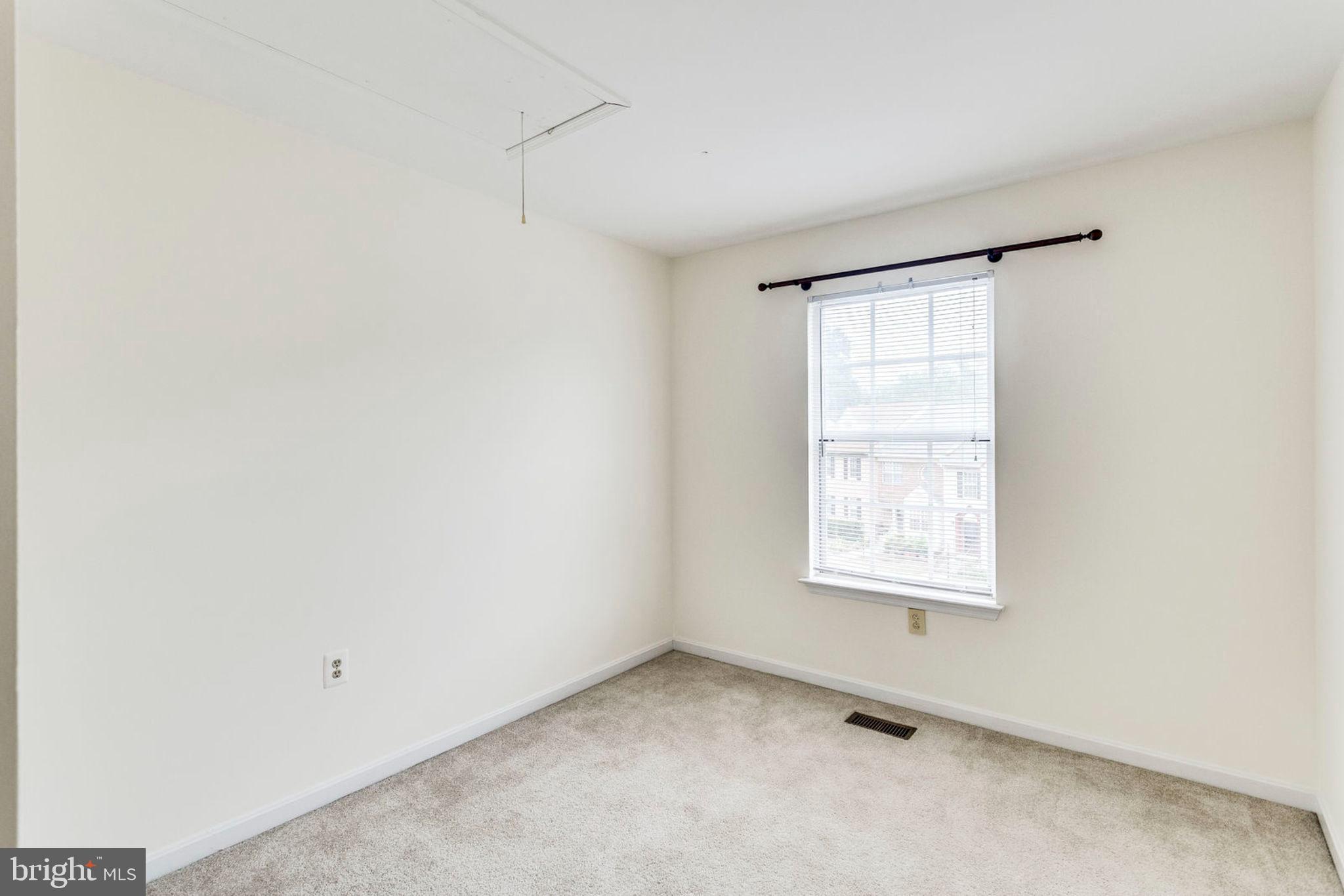 VAN DORN VILLAGE - Residential Lease