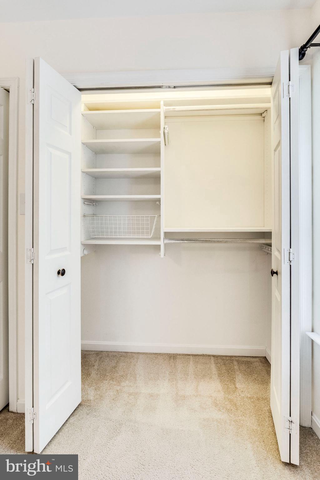 VAN DORN VILLAGE - Residential Lease