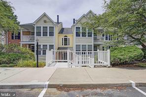 Great 2 BR, 2 BA top floor condo with vaulted ceilings overlooking woods in desirable Arnold.  Freshly painted, new HVAC, new Hot Water heater, vinyl flooring, updated bathrooms, kitchen, granite countertops. 
 Brand new appliances and privacy blinds being installed this week.  This place is move-in ready.  Walk to grocery store, shopping center, restaurants.  Conveniently located to everything!