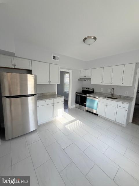BRENTWOOD - Residential